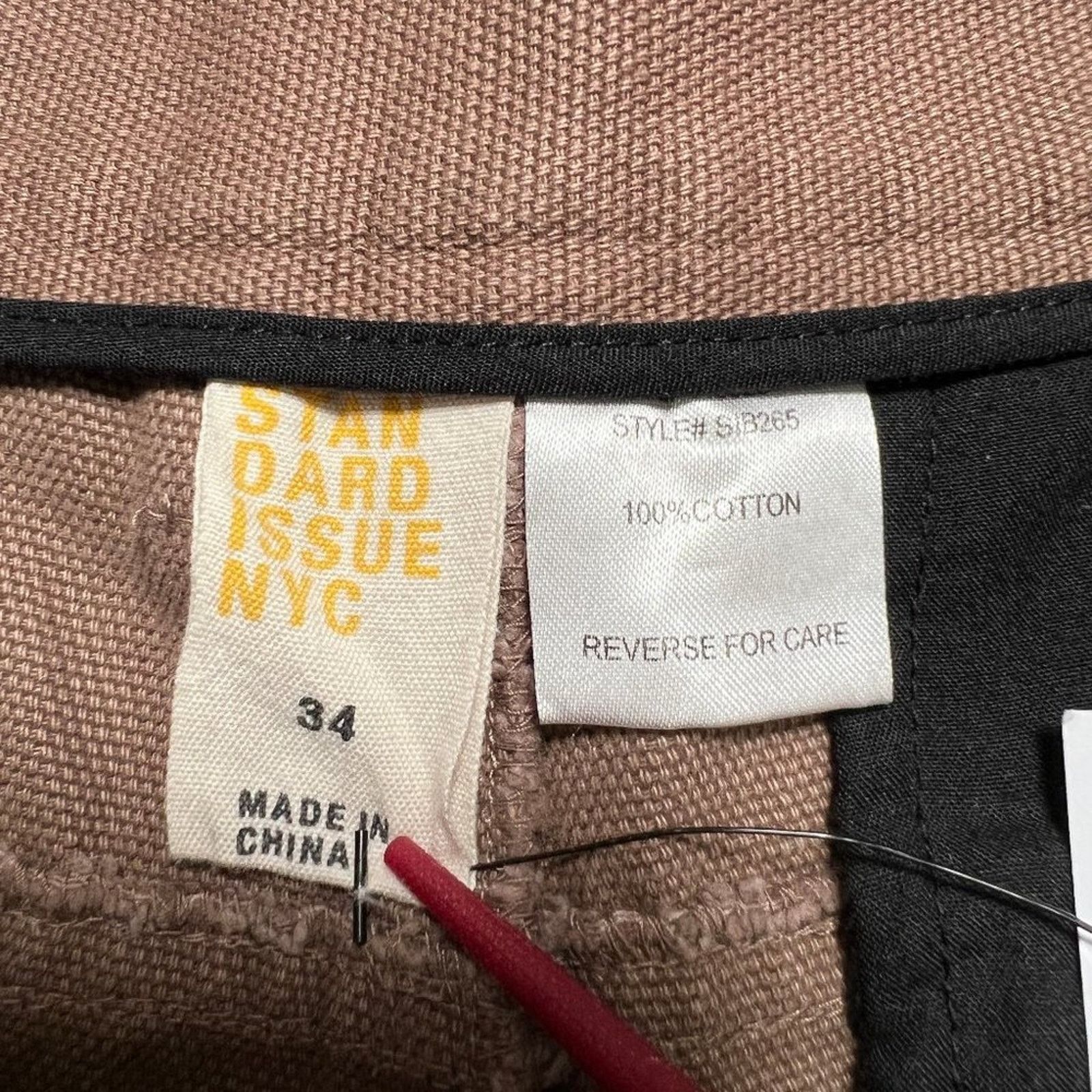 Standard Issue NWT Standard Issue NYC Pleated Utility Shorts SIZE 34 Oak Size US 34 / EU 50 - 4 Thumbnail