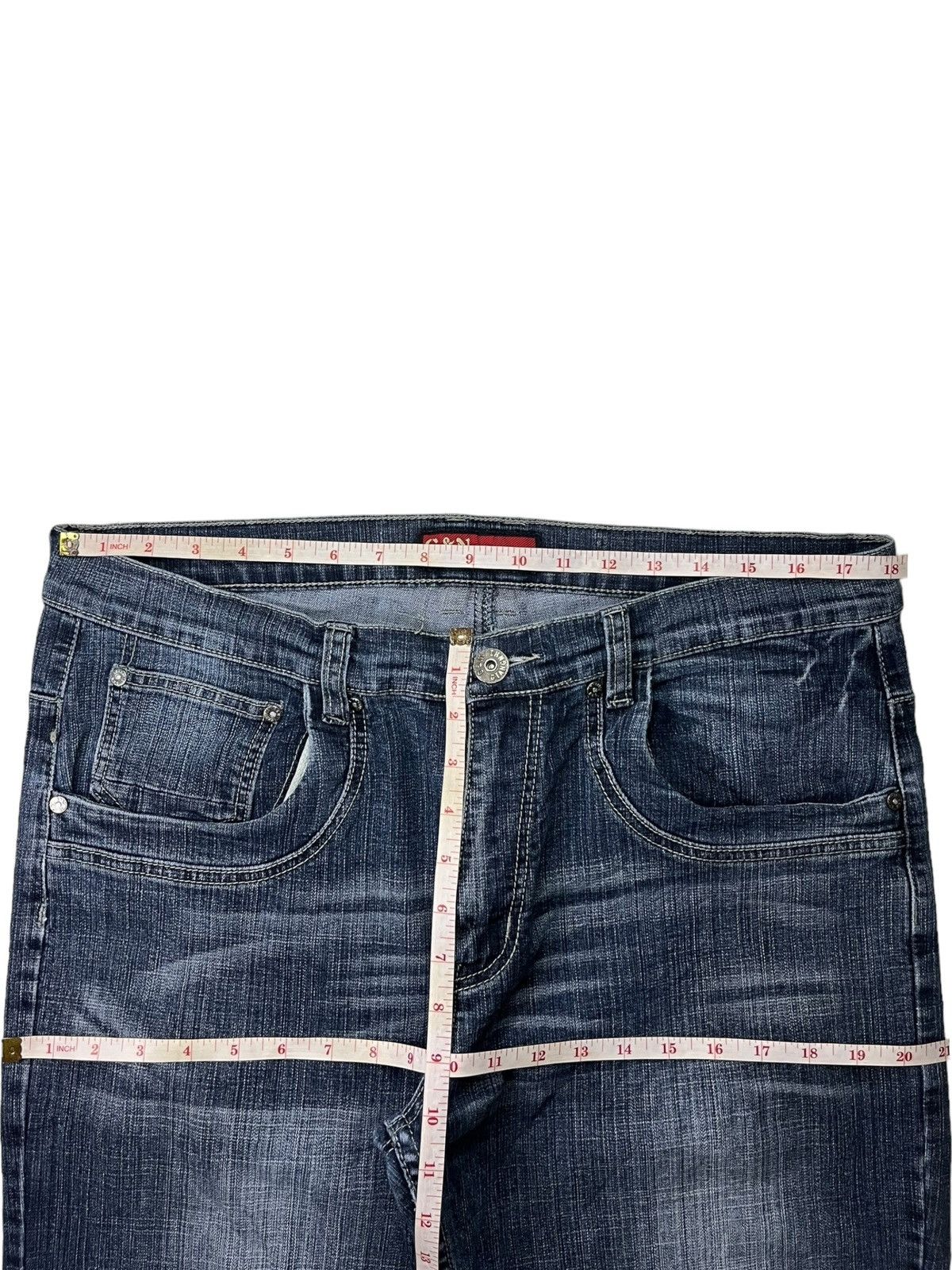 Japanese Brand Vintage Japanese Brand Faded Blue Wash Baggy Jeans Size US 36 / EU 52 - 11 Thumbnail