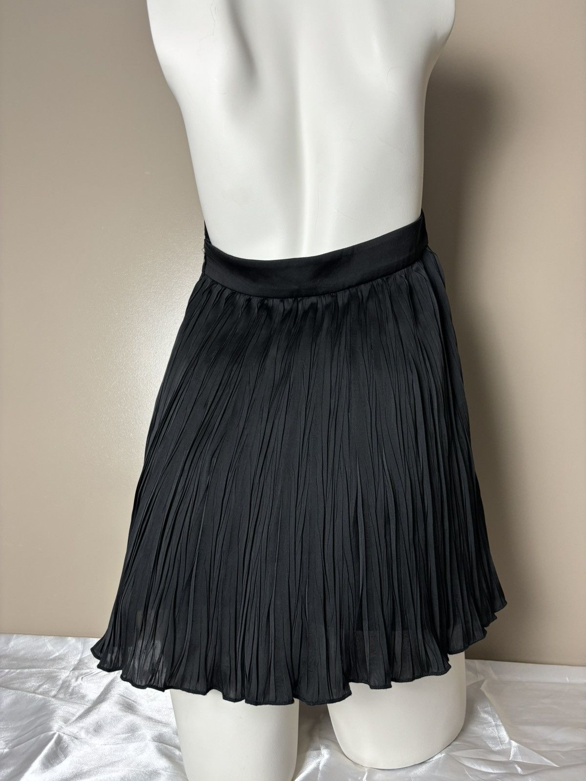 Vintage Italian micro dress coquette open back vintage Size M / US 6-8 / IT 42-44 - 4 Thumbnail