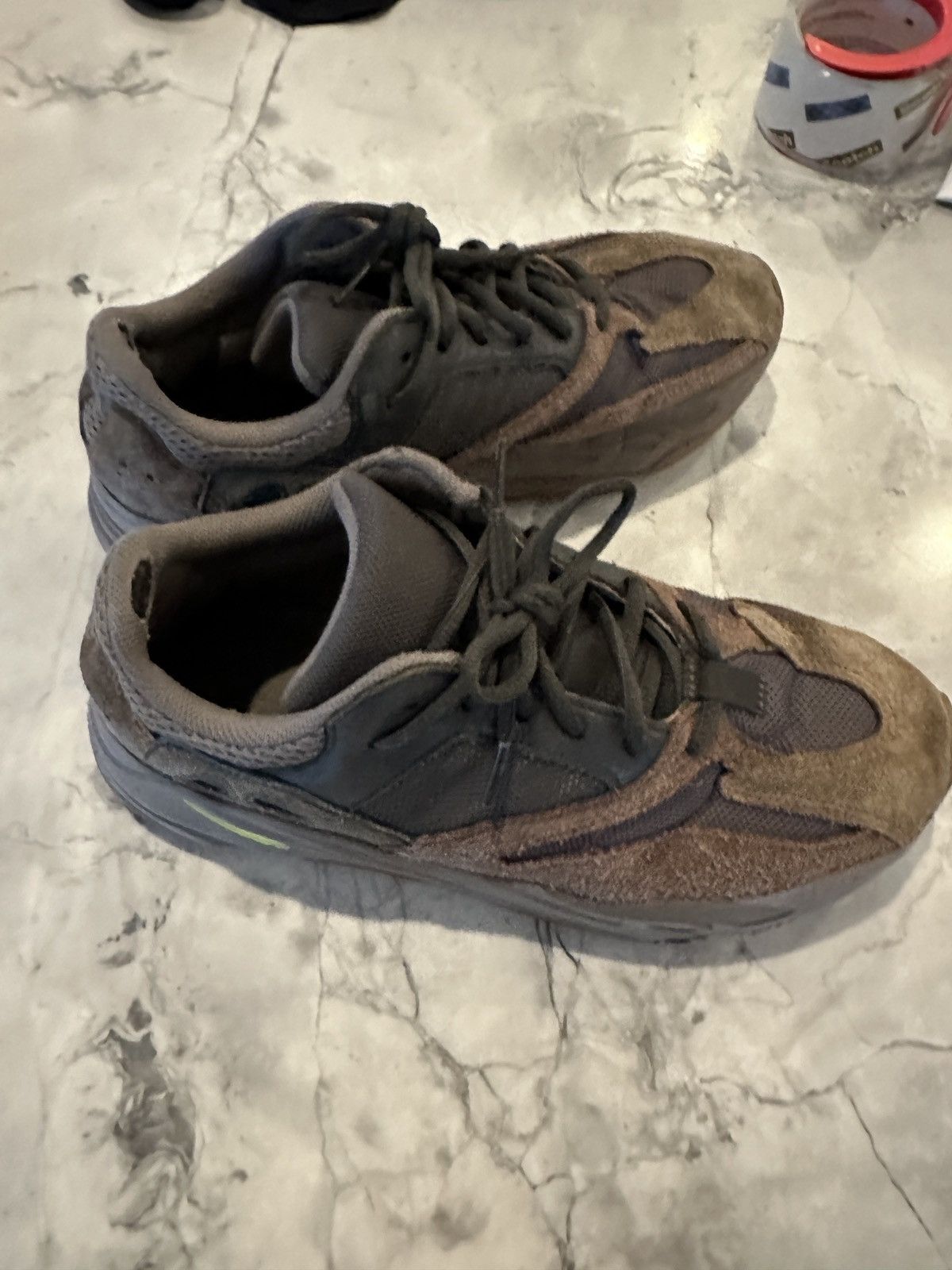 Adidas Yeezy 700 Mauve Size US 10.5 / EU 43-44 - 3 Thumbnail