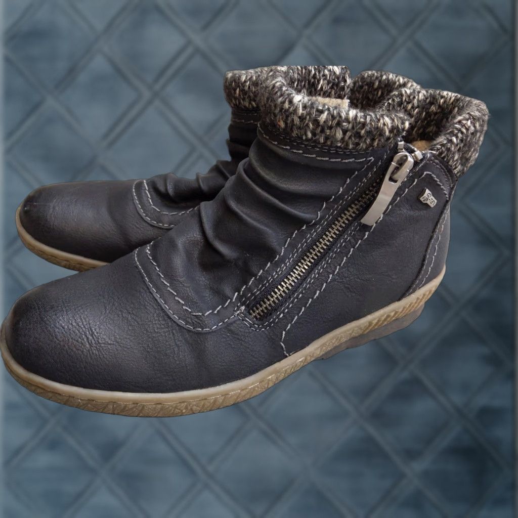 Vintage Spring Step Relife Womens Bootie 7.5 38 Black Leather Ankle Zipper Wedge Lined Boots Size US 8 / IT 38 - 1 Thumbnail