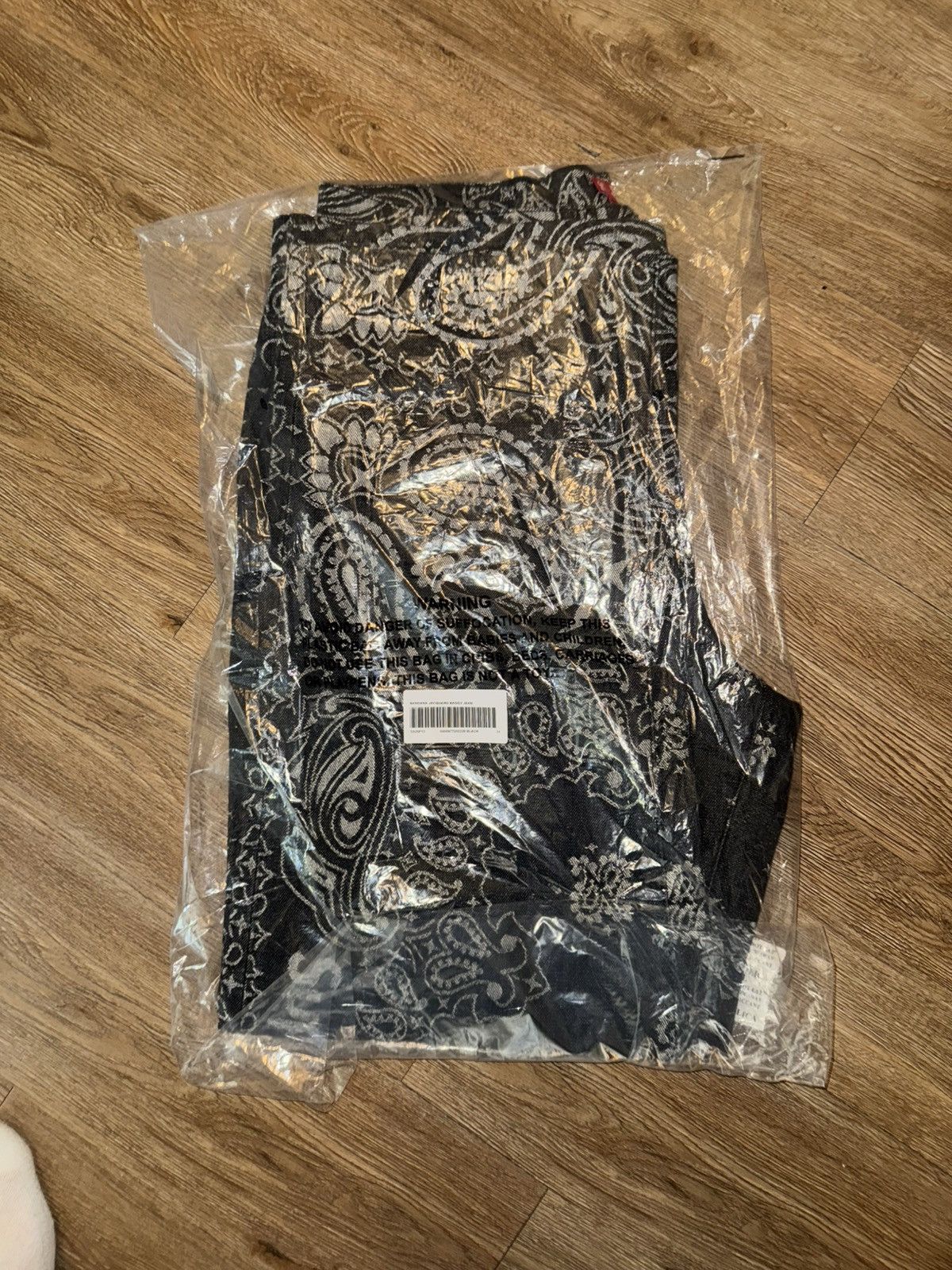 Supreme Supreme Bandana Jacquard Baggy Jean Size US 34 / EU 50 - 4 Thumbnail