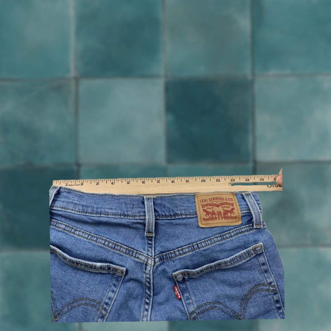 Levi's Levi's High Rise Cut Off Denim Shorts Women's Blue 27 Classic Festival Style Size 27" / US 4 / IT 40 - 6 Thumbnail