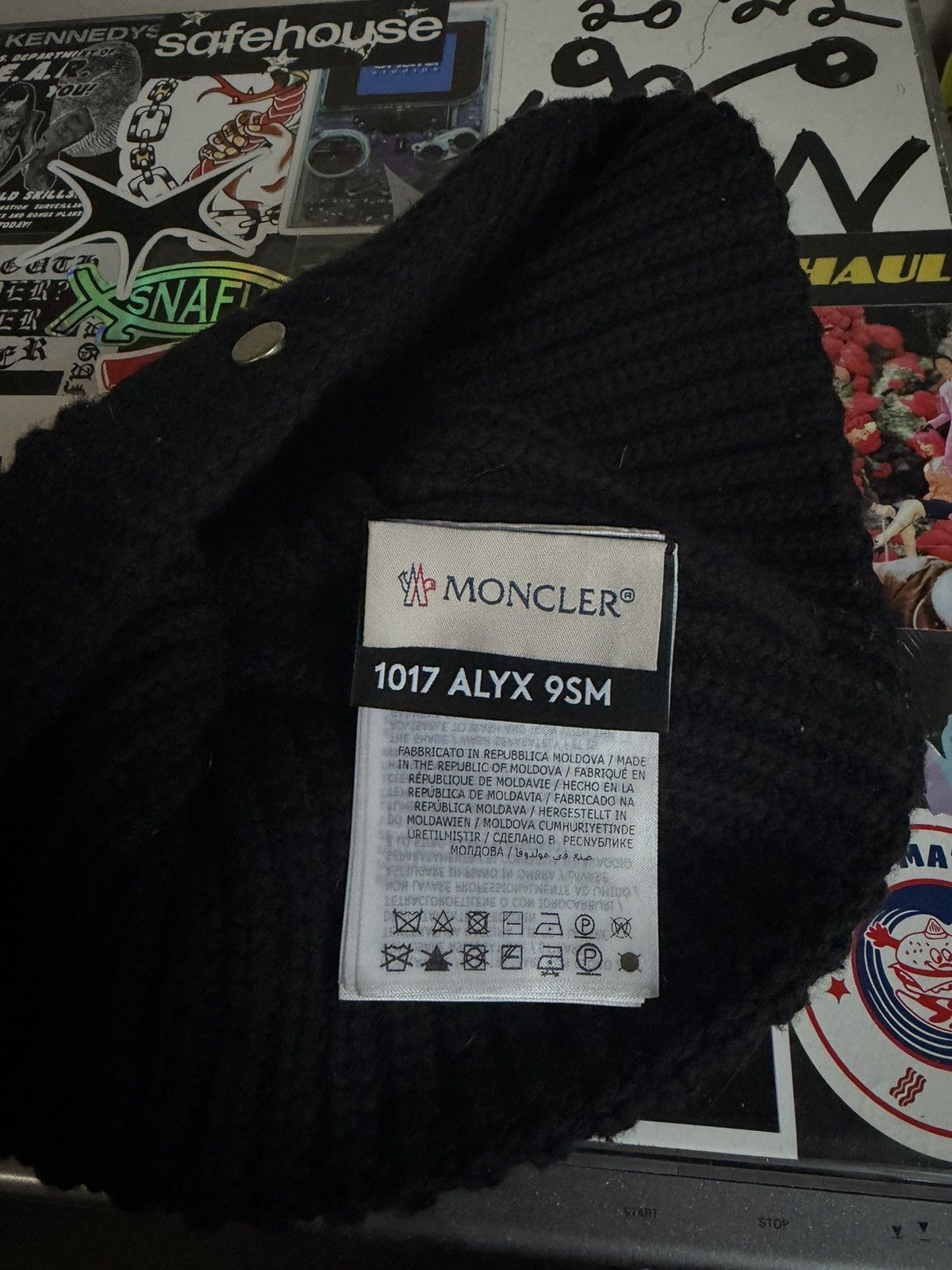 1017 ALYX 9SM × Moncler Alyx moncler beanie Size ONE SIZE - 3 Thumbnail
