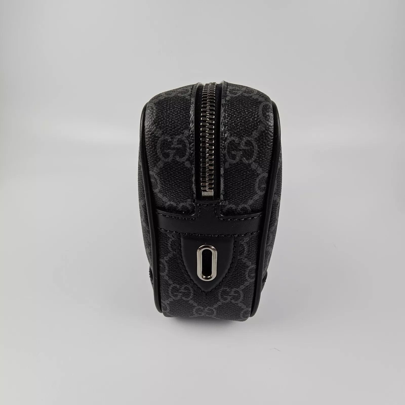 Gucci GUCCI GG Emblem Small Black Fabric Toiletry Case Size ONE SIZE - 9 Thumbnail
