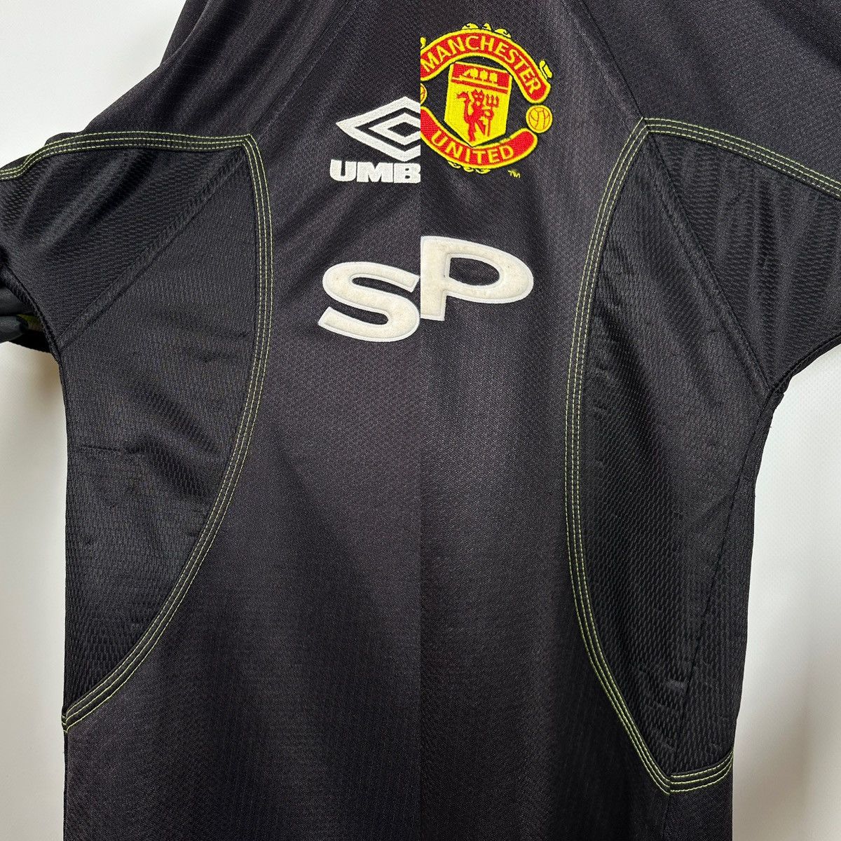 Umbro 1998/99 Umbro Manchester United Third Vintage Soccer Jersey Size US M / EU 48-50 / 2 - 22 Thumbnail