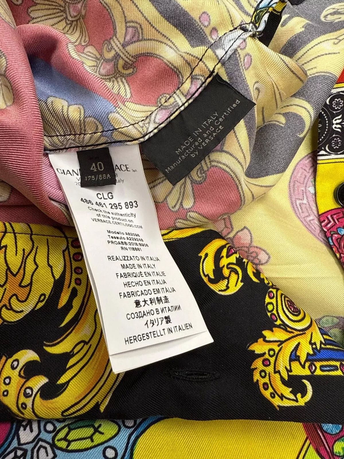 Versace Versace Silk Shirt 40 Shortsleeve Multicolor Floral Medusa Size US M / EU 48-50 / 2 - 6 Thumbnail