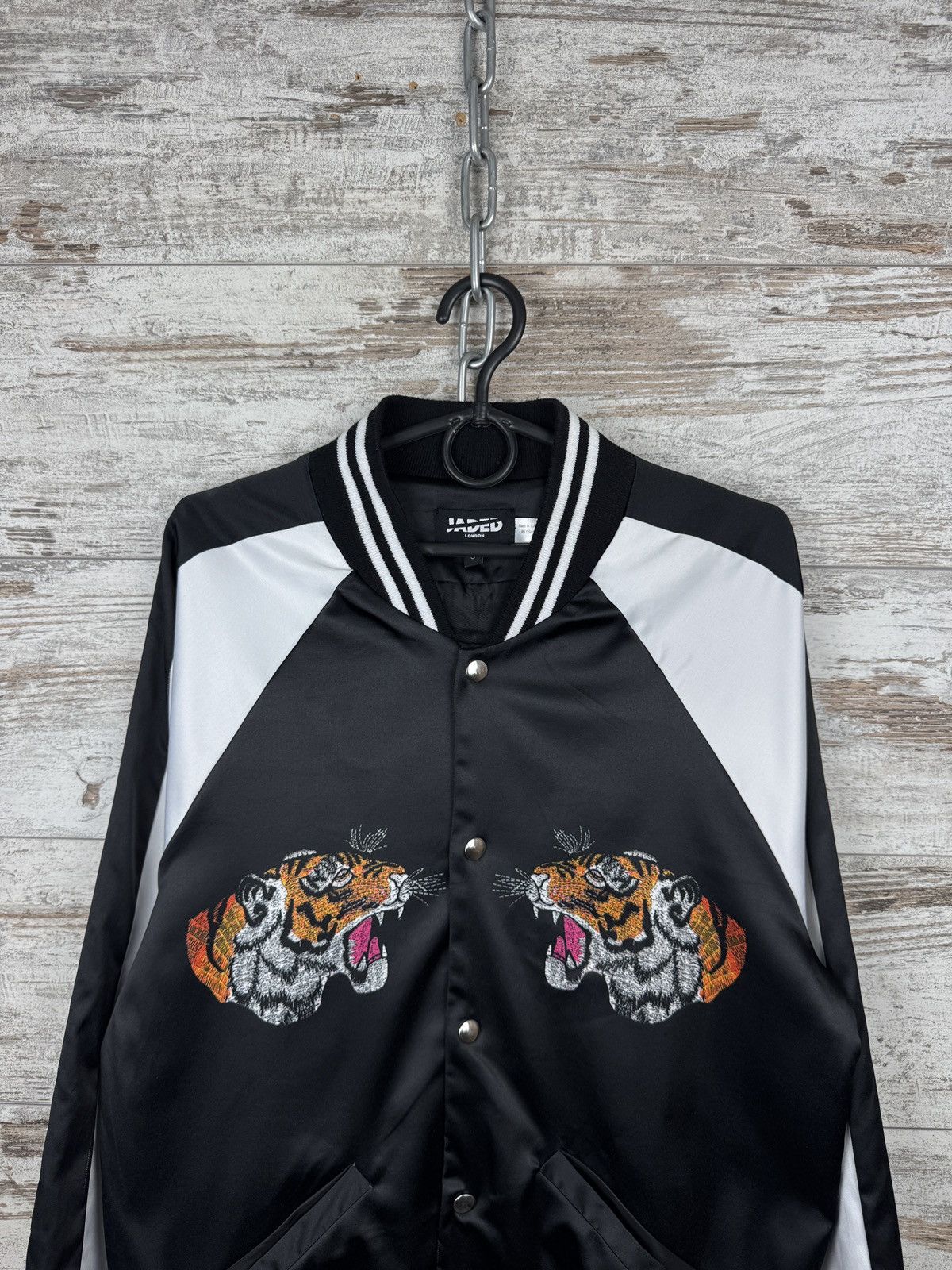 Jaded London Mens Vintage Jaded London tiger bombers jacket dragon Size US S / EU 44-46 / 1 - 3 Thumbnail