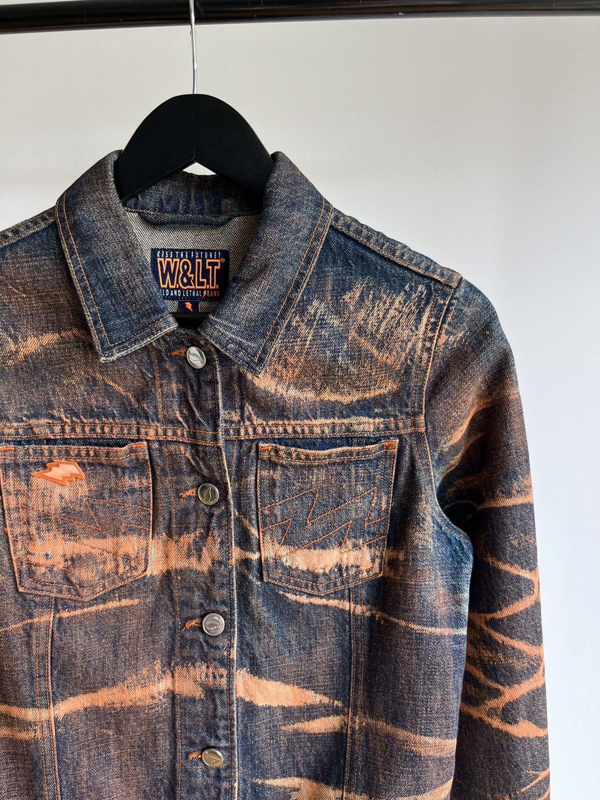 Walter Van Beirendonck Walter Van Beirendonck W.&L.T. 90s bleached trucker jacket Size S / US 4 / IT 40 - 3 Thumbnail