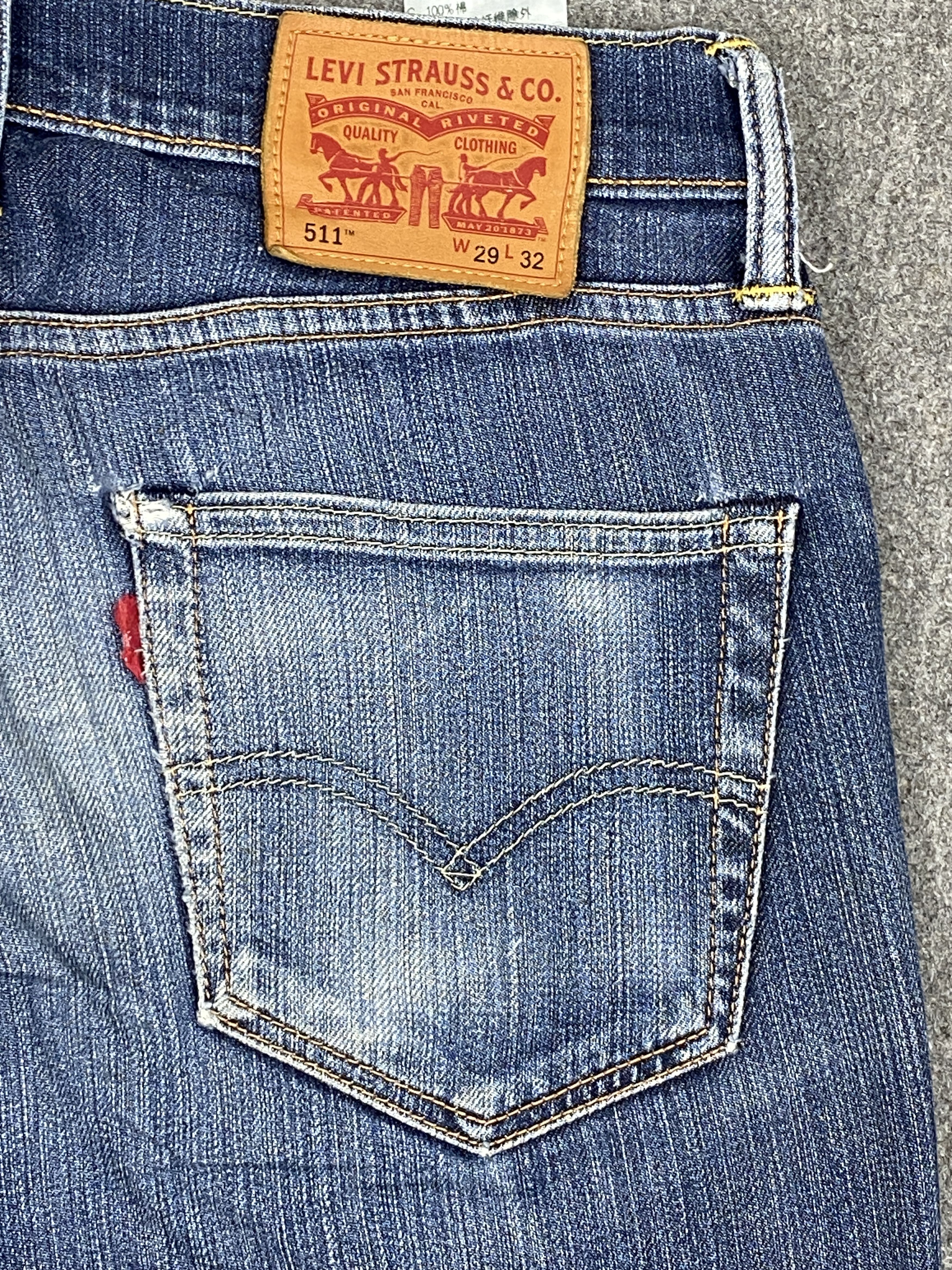 Levi's Vintage Levi's 511 Slim Fit Faded Blue Jeans DJ0010Z Size US 30 / EU 46 - 12 Thumbnail