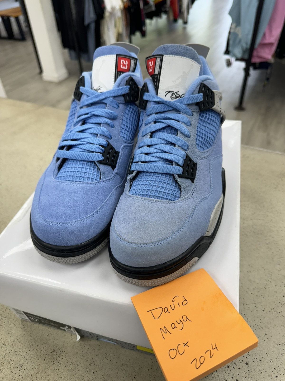 Jordan Brand × Nike AJ 4 University blue NEW! (DISCOLORED) Size US 10.5 / EU 43-44 - 1 Thumbnail