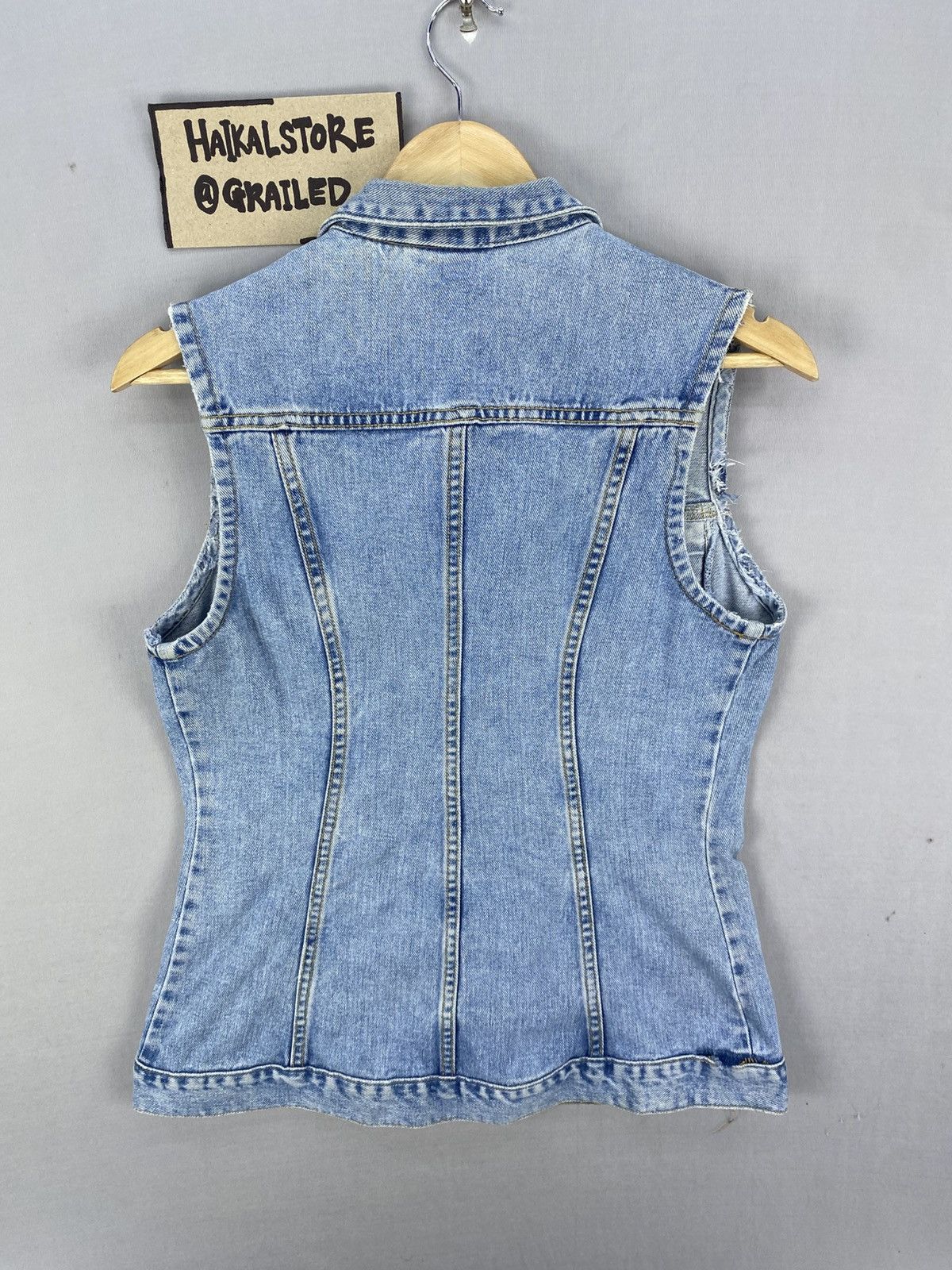 Vintage Vintage 80’s Denim Jacket sleeveless By Contempo Casual Size XS / US 0-2 / IT 36-38 - 4 Thumbnail