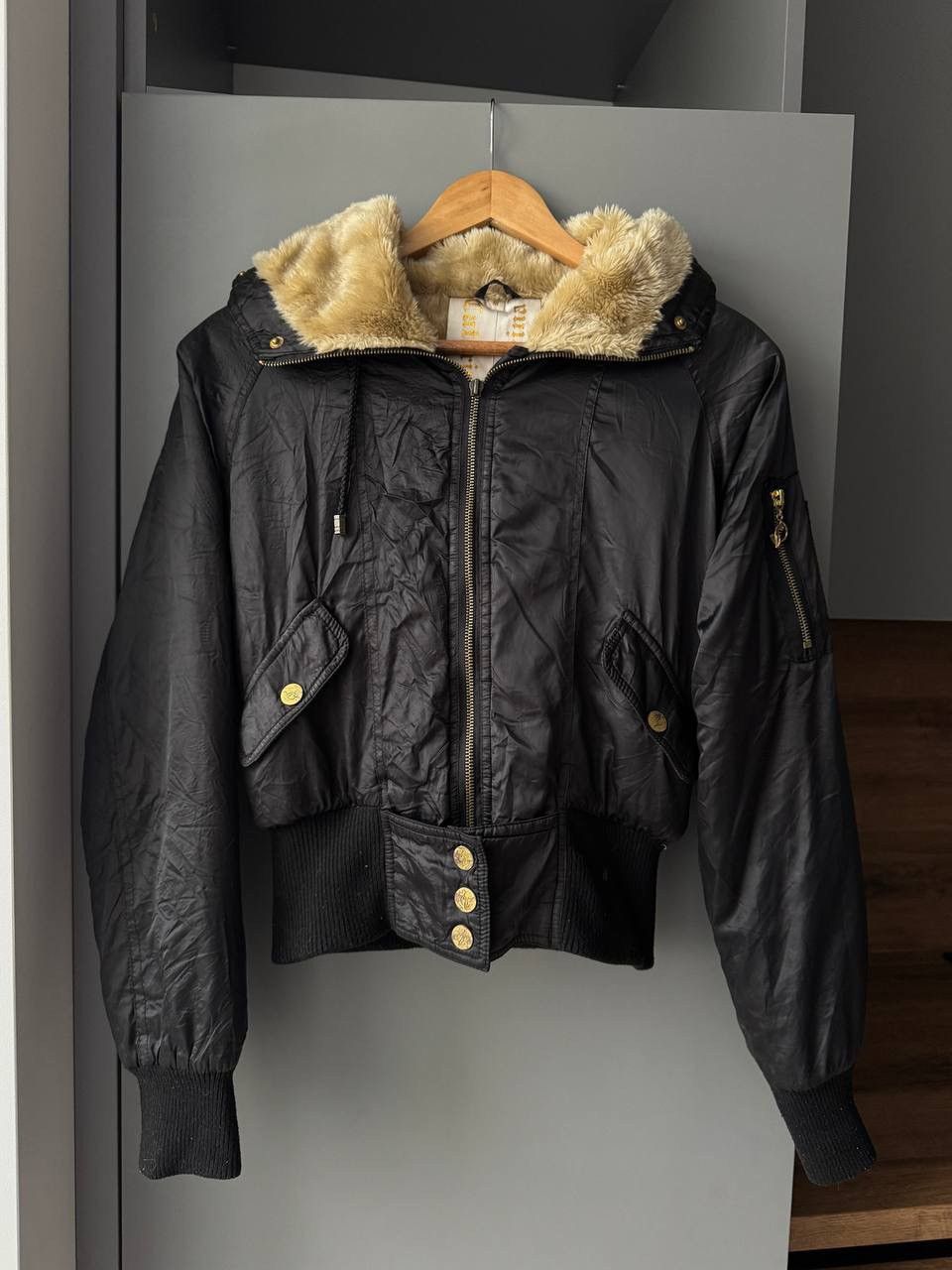 Vintage AvantGarde Archival Y2K N2B Cropped Hooded Faux Fur Bomber Size M / US 6-8 / IT 42-44 - 1 Thumbnail