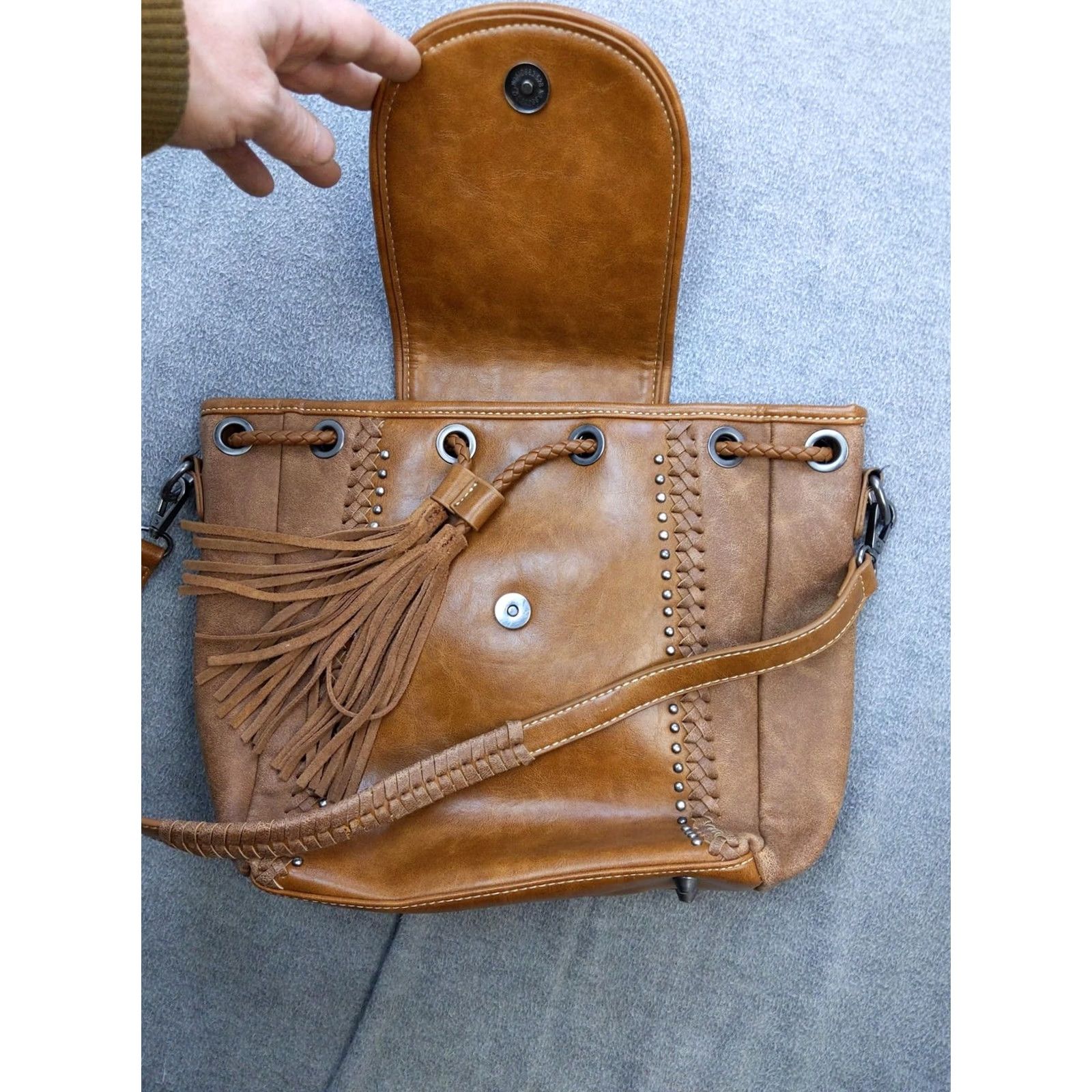Vintage Trinity Ranch Shoulder Bag Womens Medium Brown Faux Leather Fringe Western Purse Size ONE SIZE - 6 Thumbnail