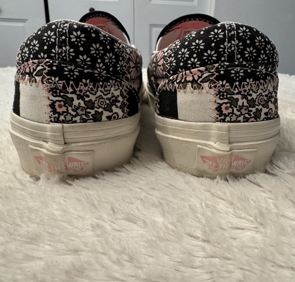 Vans EUC Vans Floral Patchwork Checkered Slip on in Marshmallow Size US 5.5 / EU 38 - 10 Thumbnail