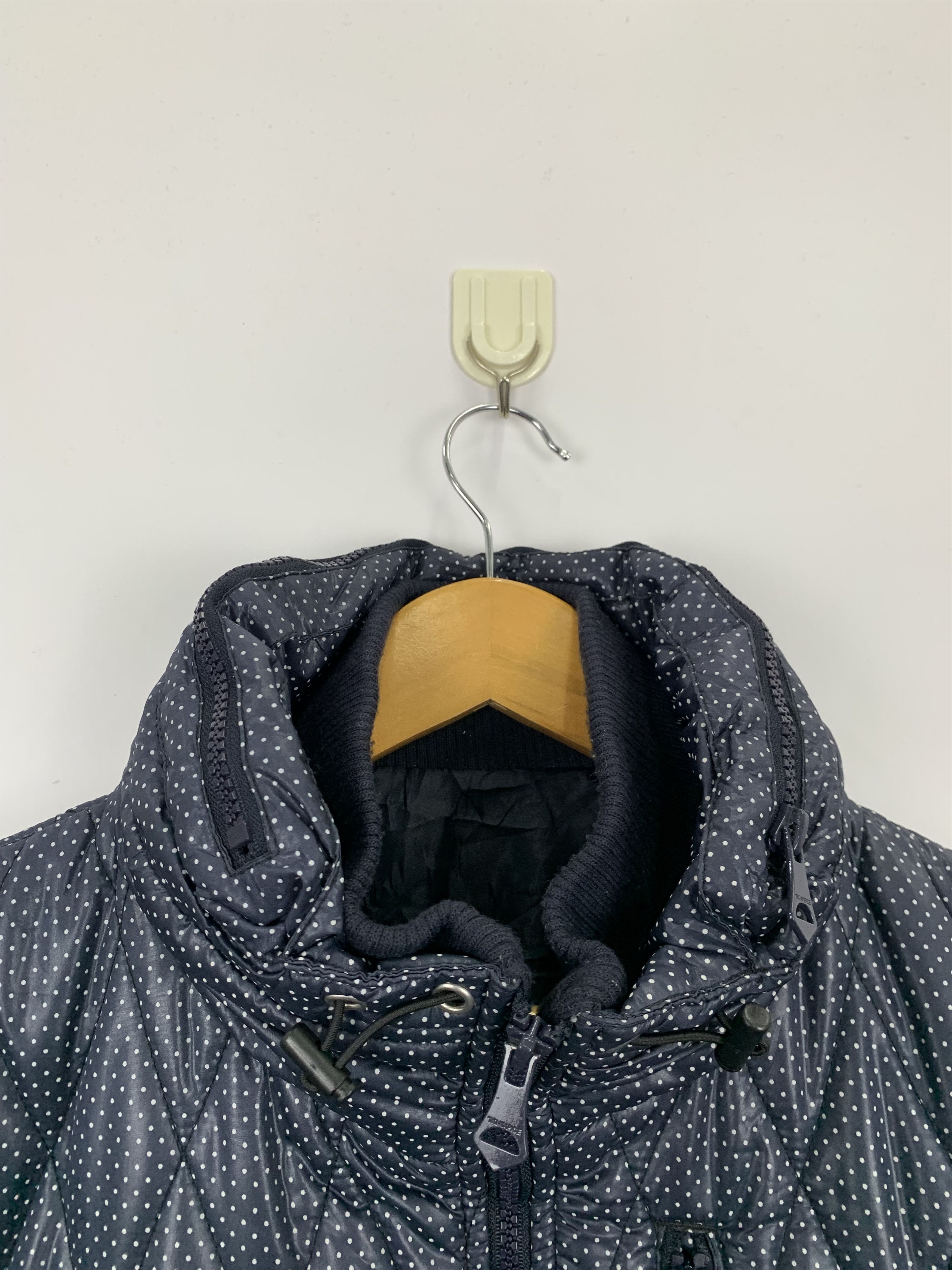 Japanese Brand Vintage Japanese Brand Dot Puffer Zipper Jacket JJ0256 Size US L / EU 52-54 / 3 - 7 Thumbnail