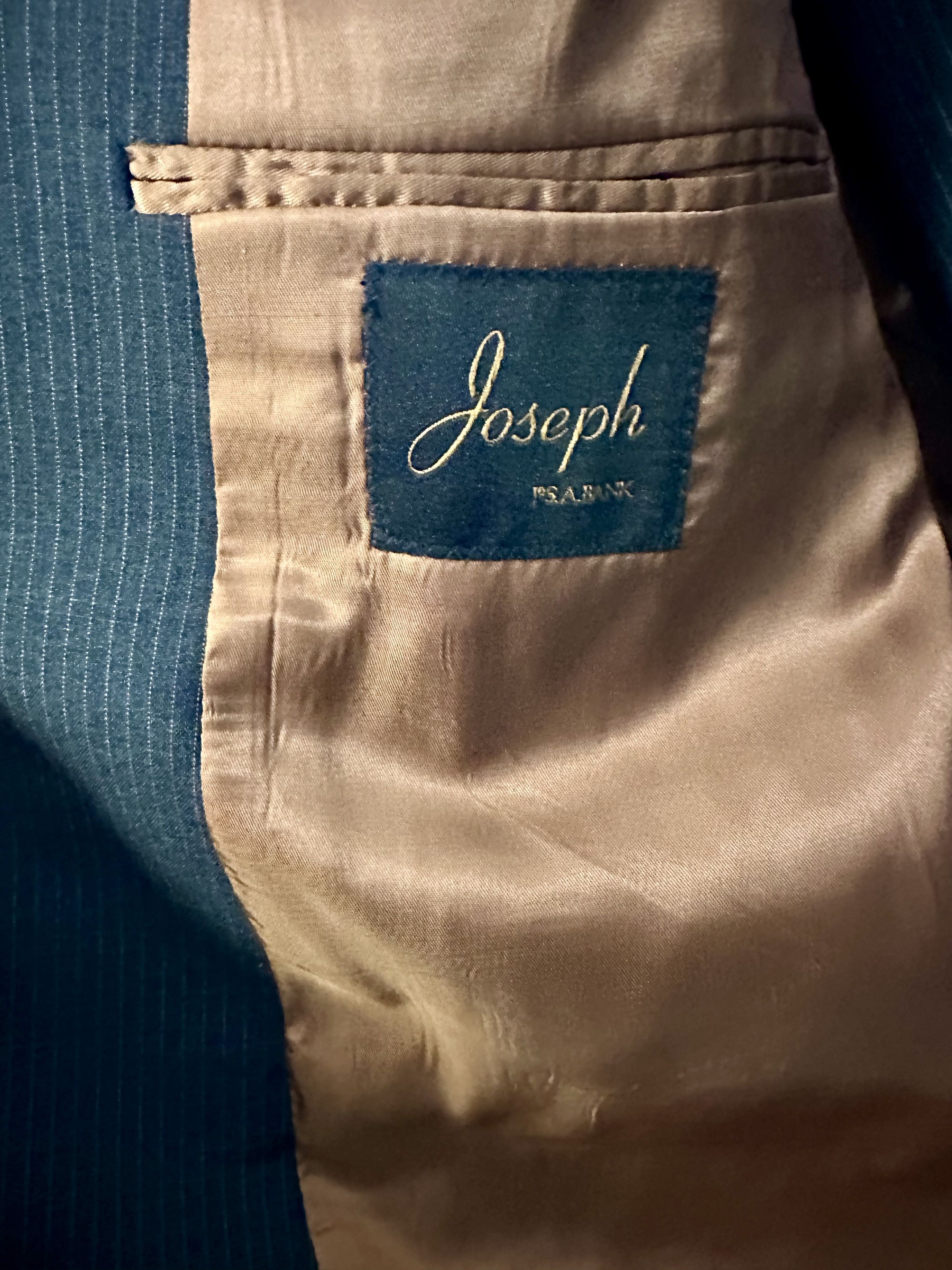Jos. A. Bank JoS. A. Bank 100% Wool Slim 2 Piece Suit Size 40R - 3 Thumbnail