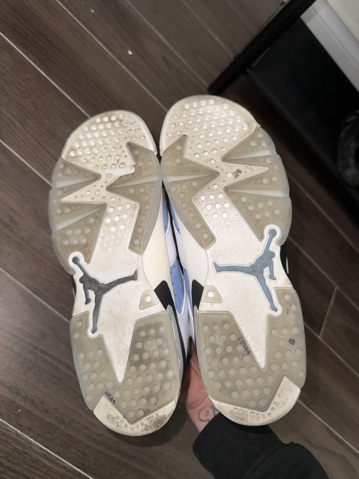 Jordan Brand Jordan 6 Retro “UNC” (6.5) Size US 6.5 / EU 39-40 - 4 Thumbnail