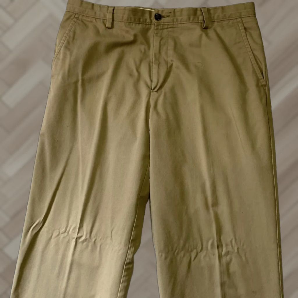 Dockers VINTAGE Dockers Pants Mens 38x34 Straight Fit Flat Front Dark Tan Casual / 26-12 Size US 38 / EU 54 - 1 Thumbnail