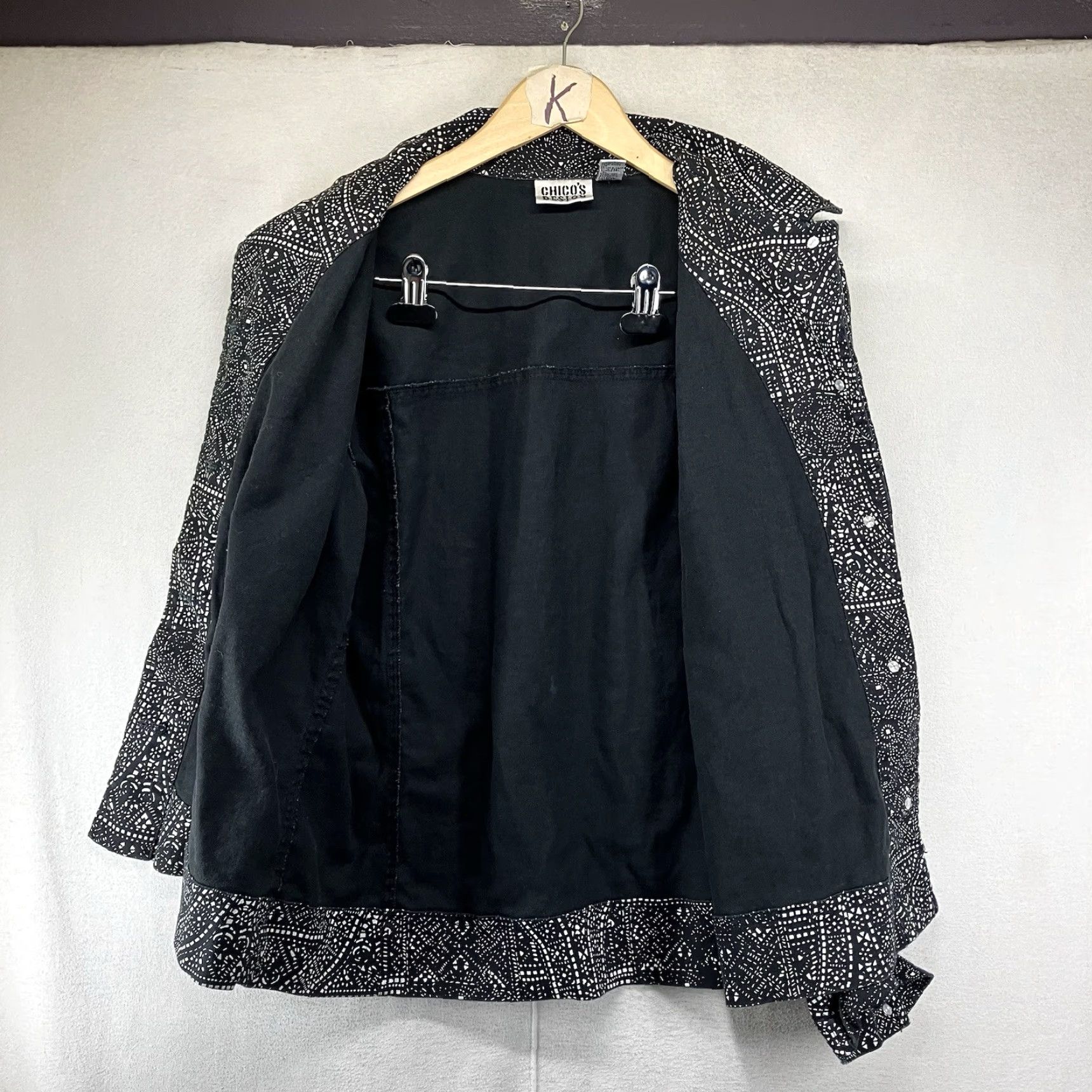 Vintage Chico's Jacket Women L Black Geometric Denim Short Button Military 90s Art Biker Bohemian Retro Rock Womens Size L / US 10 / IT 46 - 3 Thumbnail