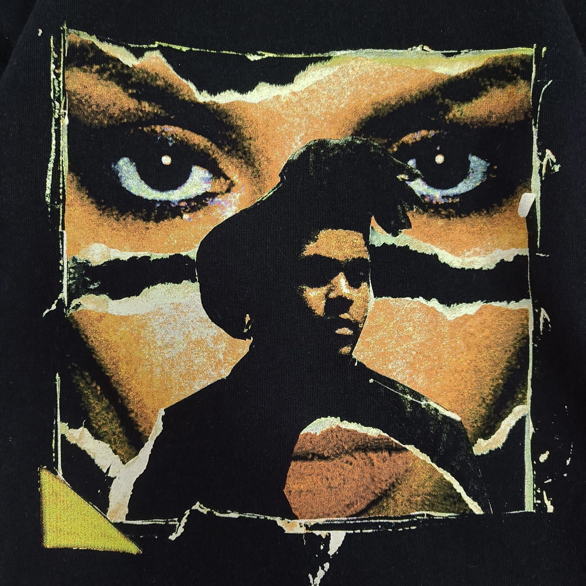 Band Tees THE WEEKND 5 YR BBTM BEAUTY BEHIND THE MADNESS TRACKLIST TEE Size US S / EU 44-46 / 1 - 3 Thumbnail