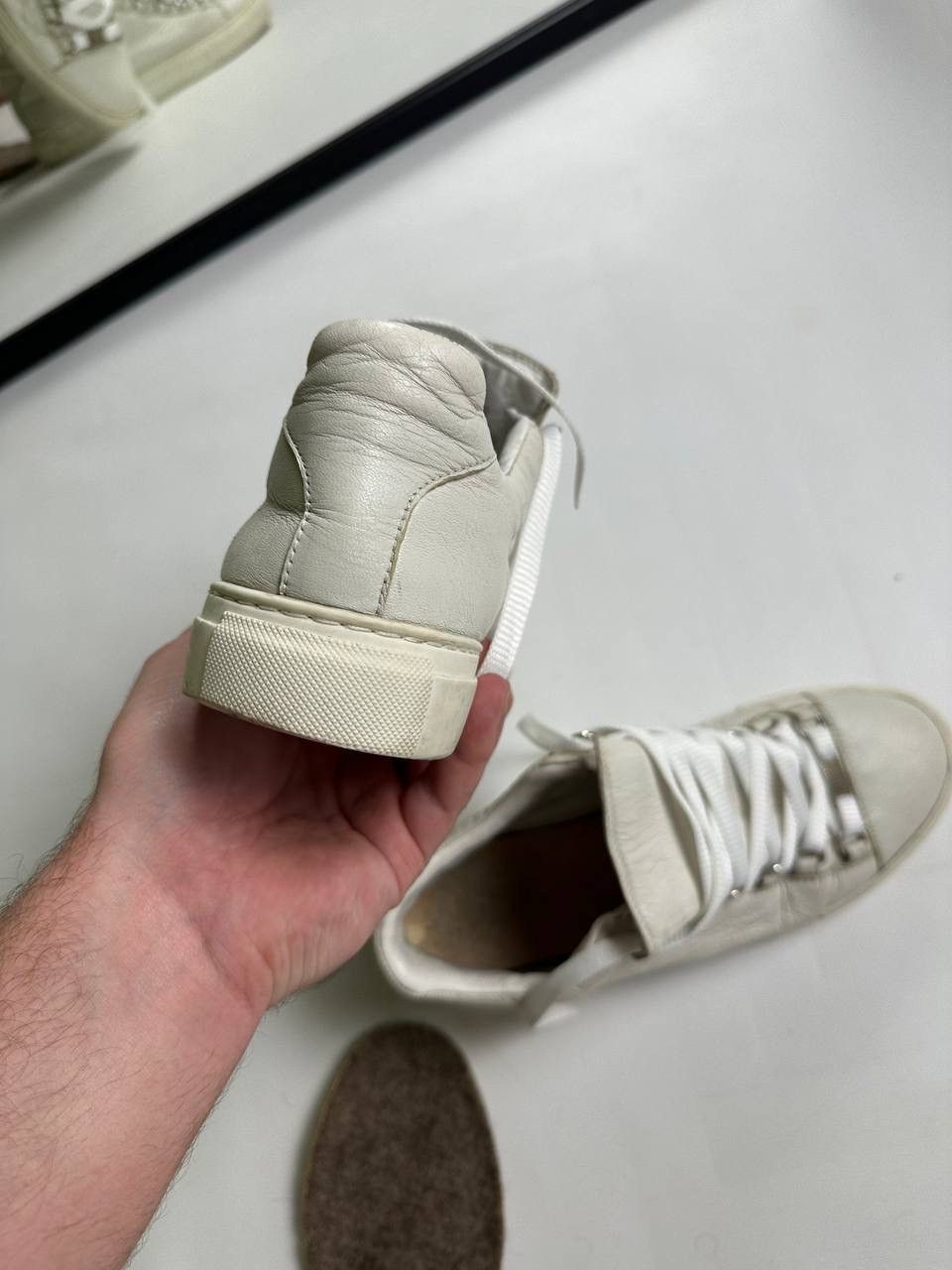Balenciaga Balenciaga Arena Cracked Opium Leather Opium White Shoes Size US 7.5 / EU 40-41 - 17 Thumbnail