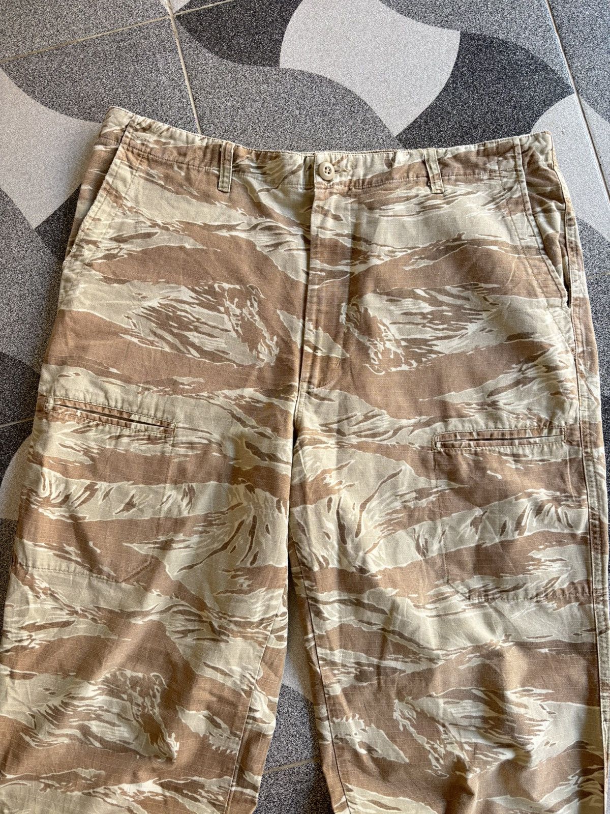 Stussy Vintage Worn Stussy Tiger Stripe Camo Pants Size US 36 / EU 52 - 3 Thumbnail