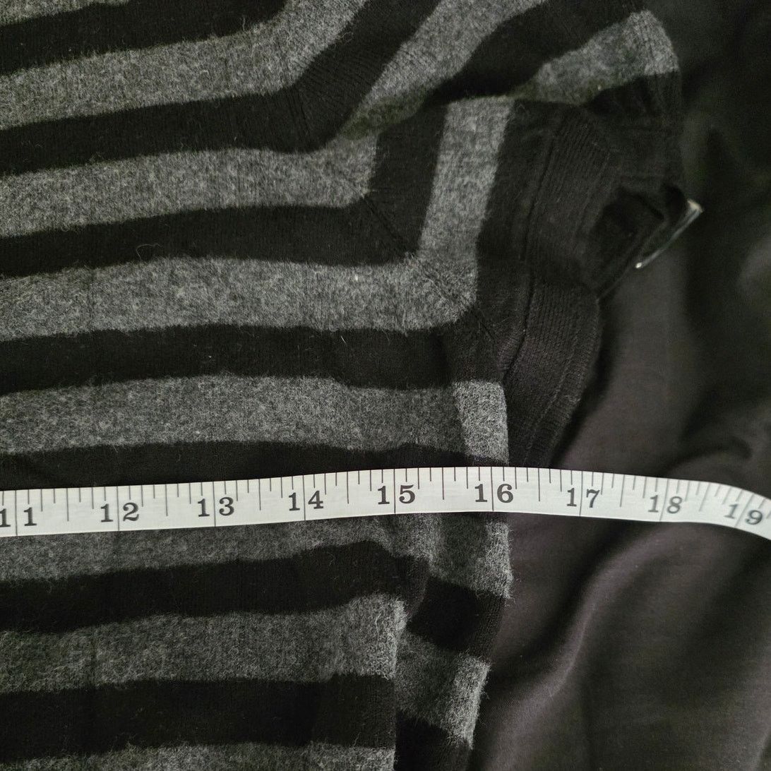 Express Express Design Gray & Black Striped Short Sleeve Sweater - L Size L / US 10 / IT 46 - 6 Thumbnail