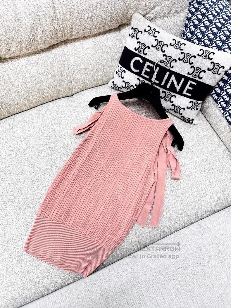 Chanel Chanel Lotus pink sleeveless tie knit vest Size XXS / US 00 / IT 34 - 3 Thumbnail
