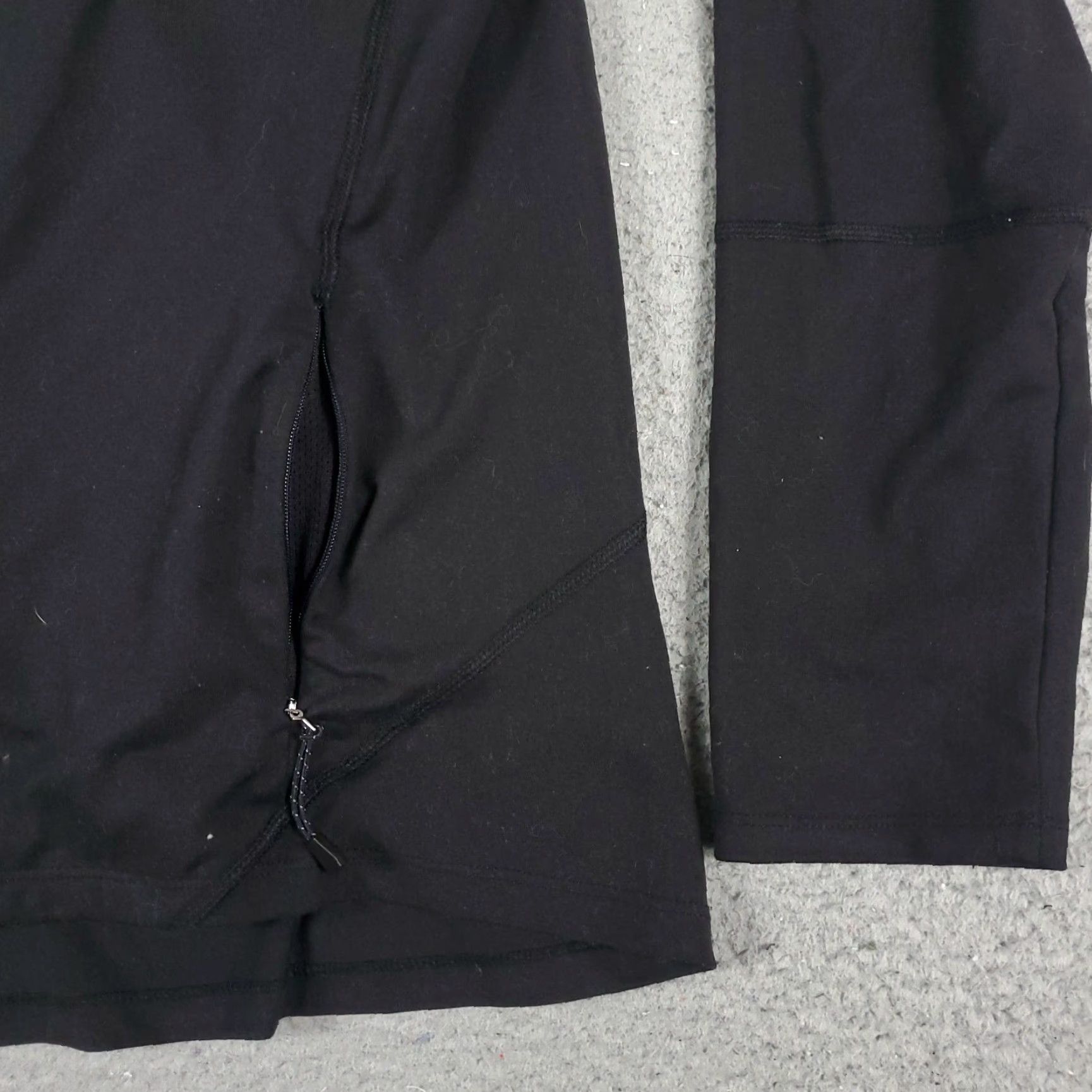 Champion Champion Sweater Womens Large Black Polyester Full Zip Up Sweatshirt Size L / US 10 / IT 46 - 5 Thumbnail