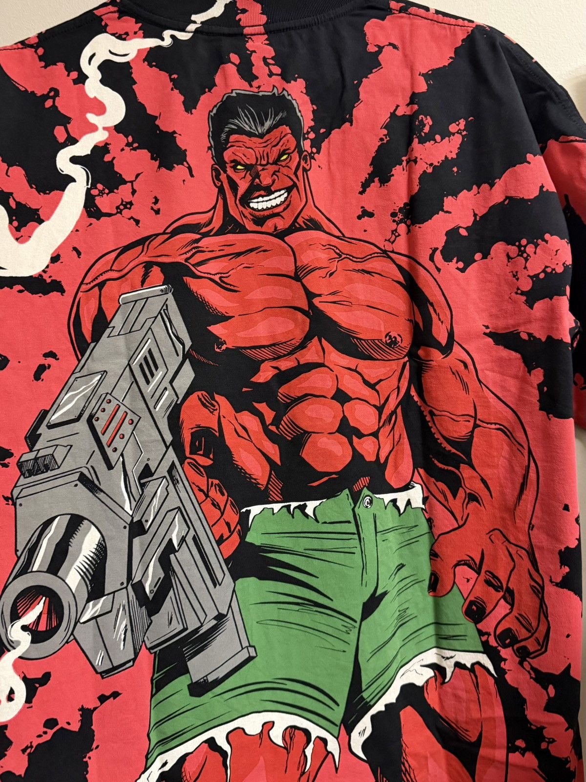 Vintage Chronic Images Red Hulk Unleashed Tee Size US L / EU 52-54 / 3 - 4 Thumbnail