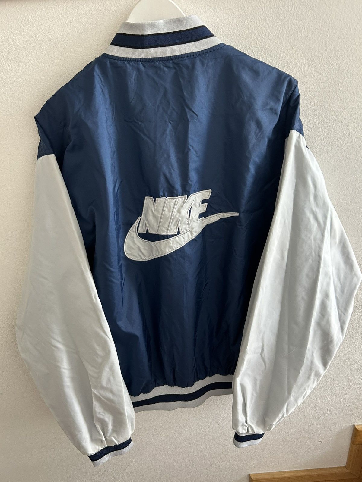 Nike Vintage 90s Nike reversible bomber jacket light jacket Size US XL / EU 56 / 4 - 1 Thumbnail
