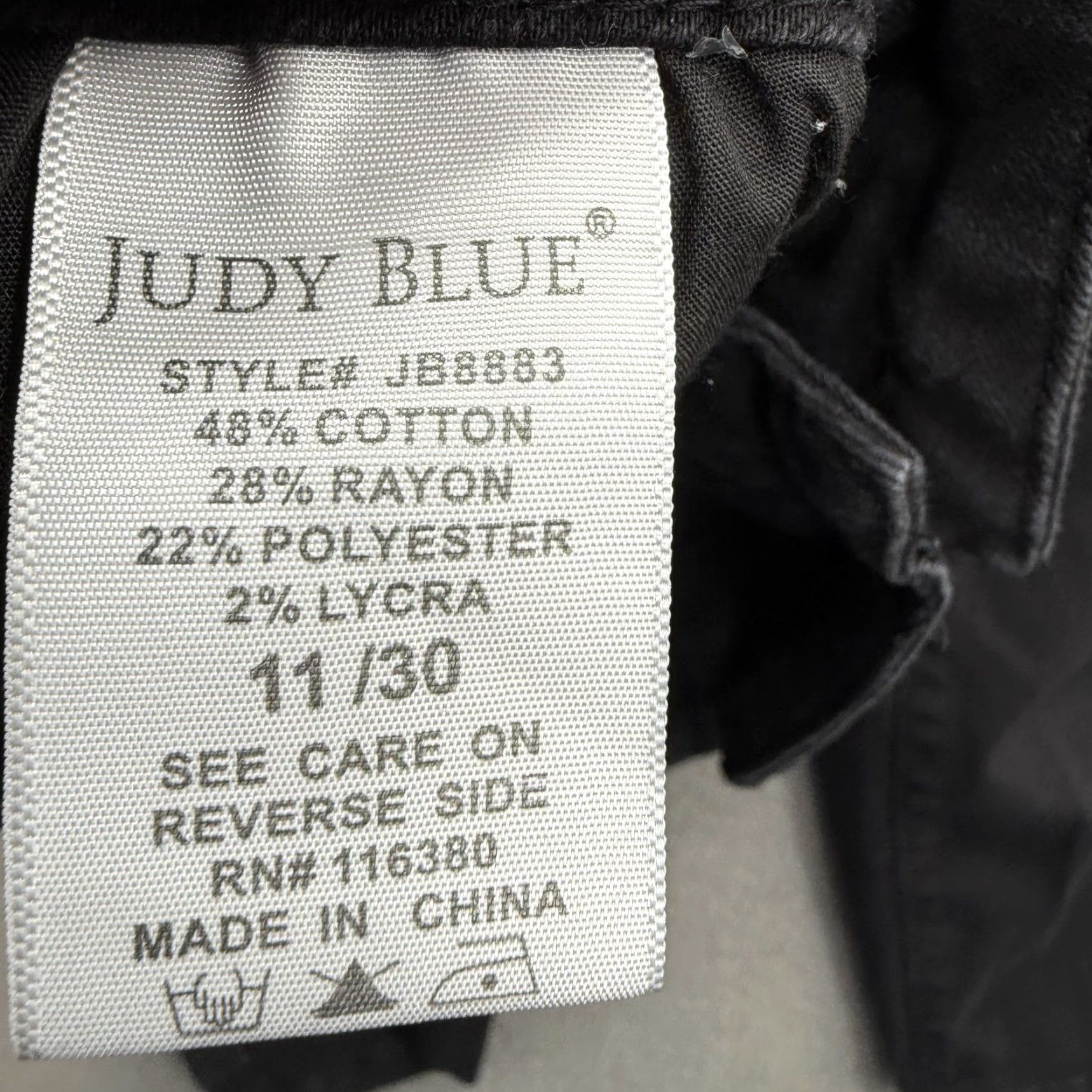 Vintage Judy Blue Jeans Skinny Womens 30x30 Black Charcoal Wash Mid Rise Stretch Denim Pocket Button Zipper Slim Leather Patch City 11/30 Men? Size 32" / US 10 / IT 46 - 5 Thumbnail