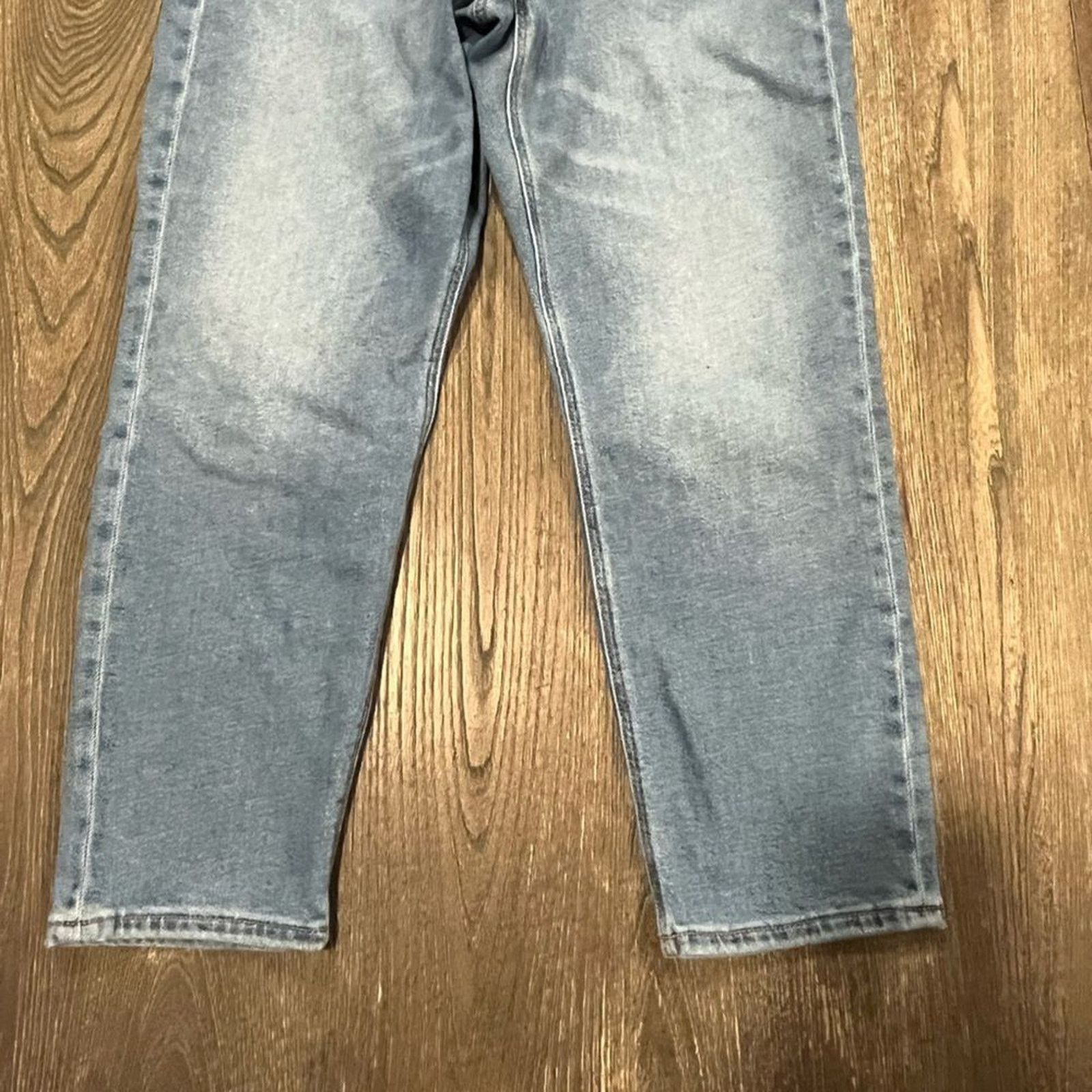 American Eagle Outfitters American Eagle Mom Jeans High Rise Stretch Whiskering Size 30" / US 8 / IT 44 - 4 Thumbnail