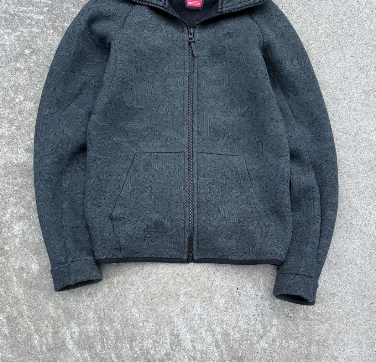 Nike Vintage Nike Tech Fleece streetwear y2k oversized hoodie Size US S / EU 44-46 / 1 - 2 Thumbnail