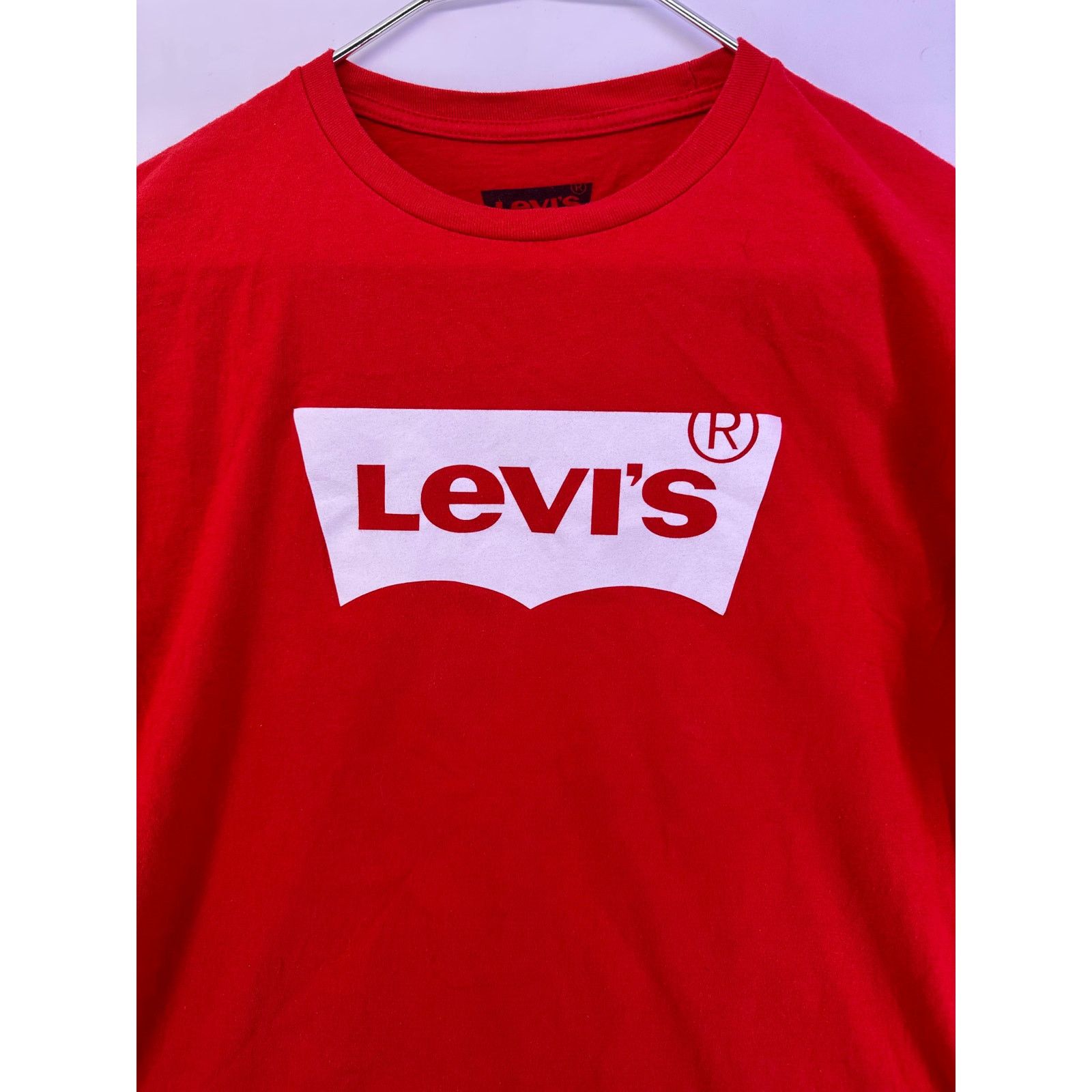 Levi's Levi’s Red Tshirt White Print On the Chest Size US L / EU 52-54 / 3 - 4 Thumbnail