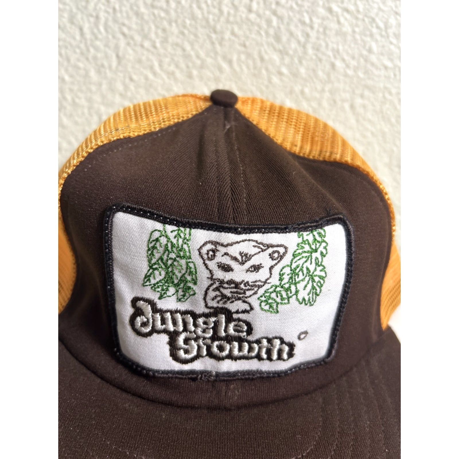 Vintage VINTAGE Trucker Hat Mens One Size Brown Orange Jungle Growth Patch Tiger Adjustable Snapback Size ONE SIZE - 3 Thumbnail