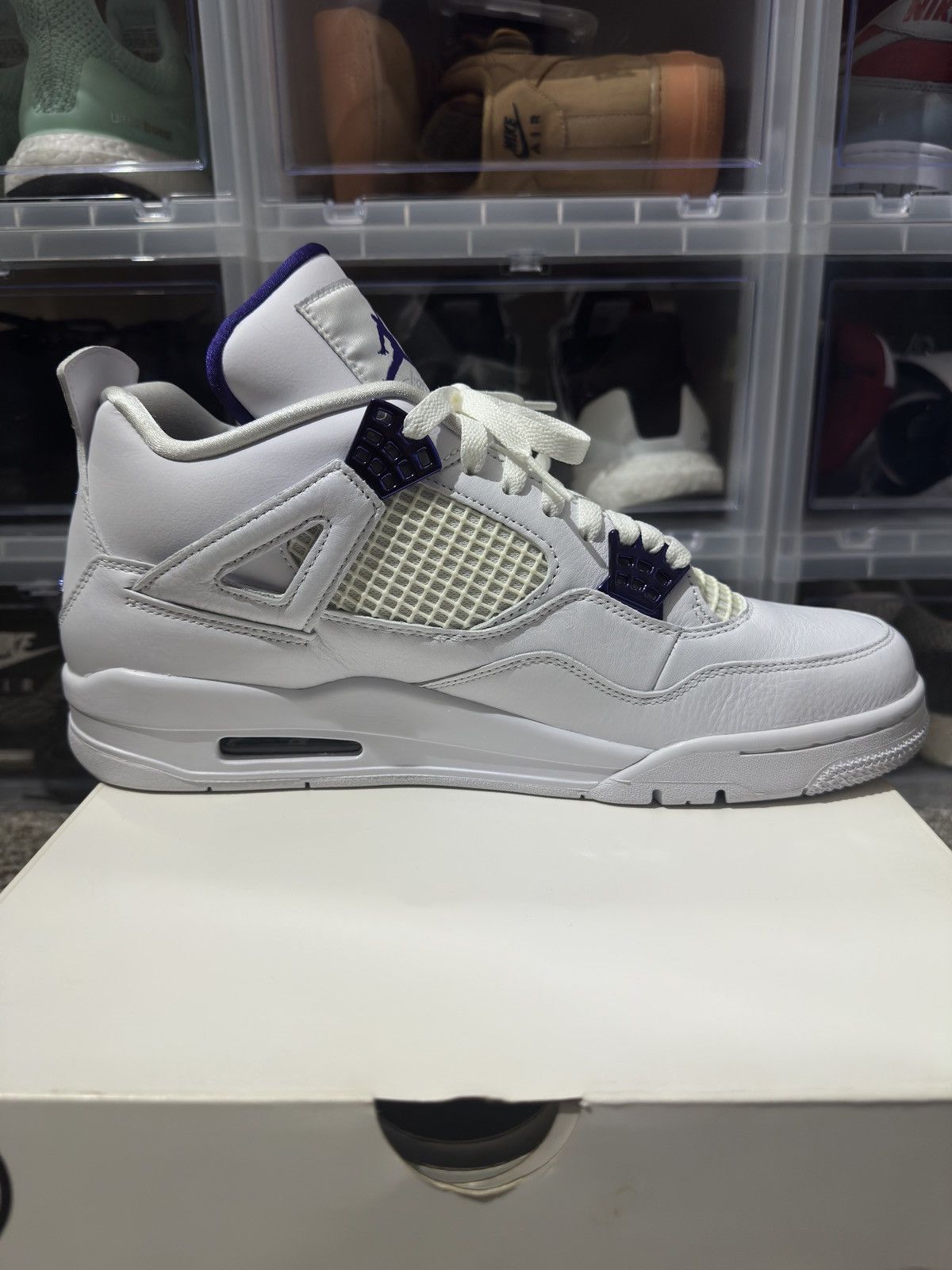 Jordan Brand Air Jordan Retro 4 Metallic Purple 11.5 Size US 11.5 / EU 44-45 - 4 Thumbnail