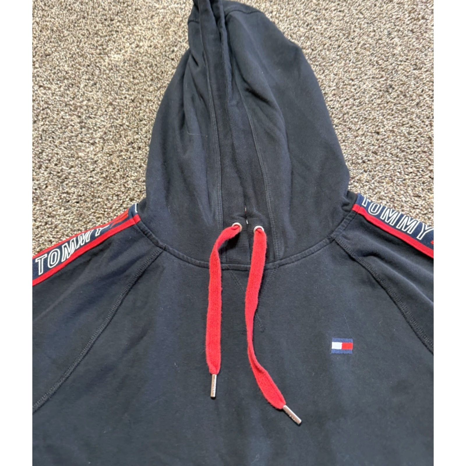 Tommy Hilfiger Tommy Hilfiger Womens Hoodie Crop Pullover Sport Size XL Black Red Size XL / US 12-14 / IT 48-50 - 3 Thumbnail