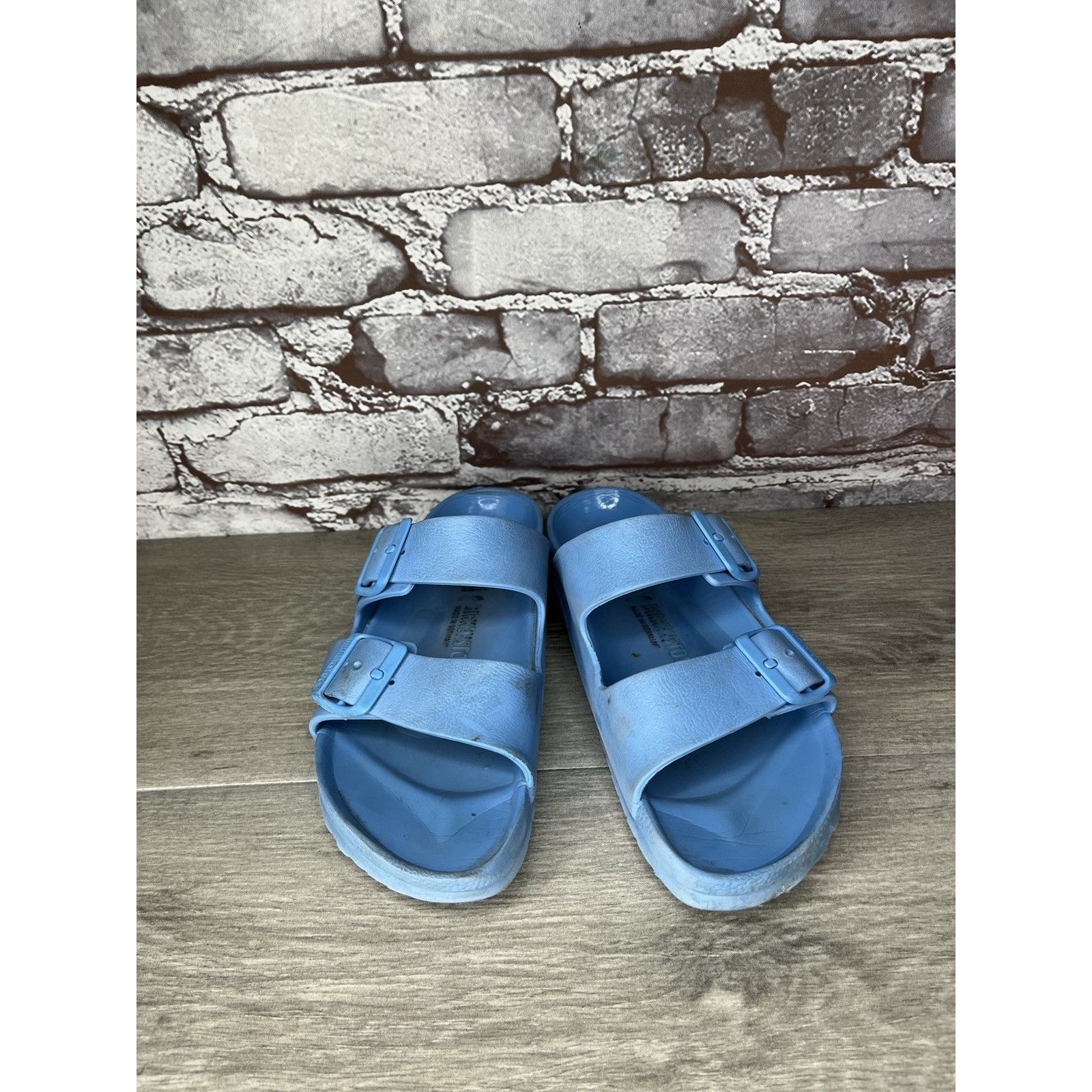 Birkenstock Birkenstock Arizona Essentials Baby Blue Lightweight Sandals Size US 7.5 / IT 37.5 - 11 Thumbnail
