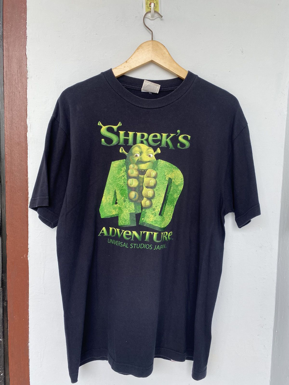 image of Cartoon Network x Universal Studios Vintage Shrek's 4D American Movie Comedy Adventure Tee in Black