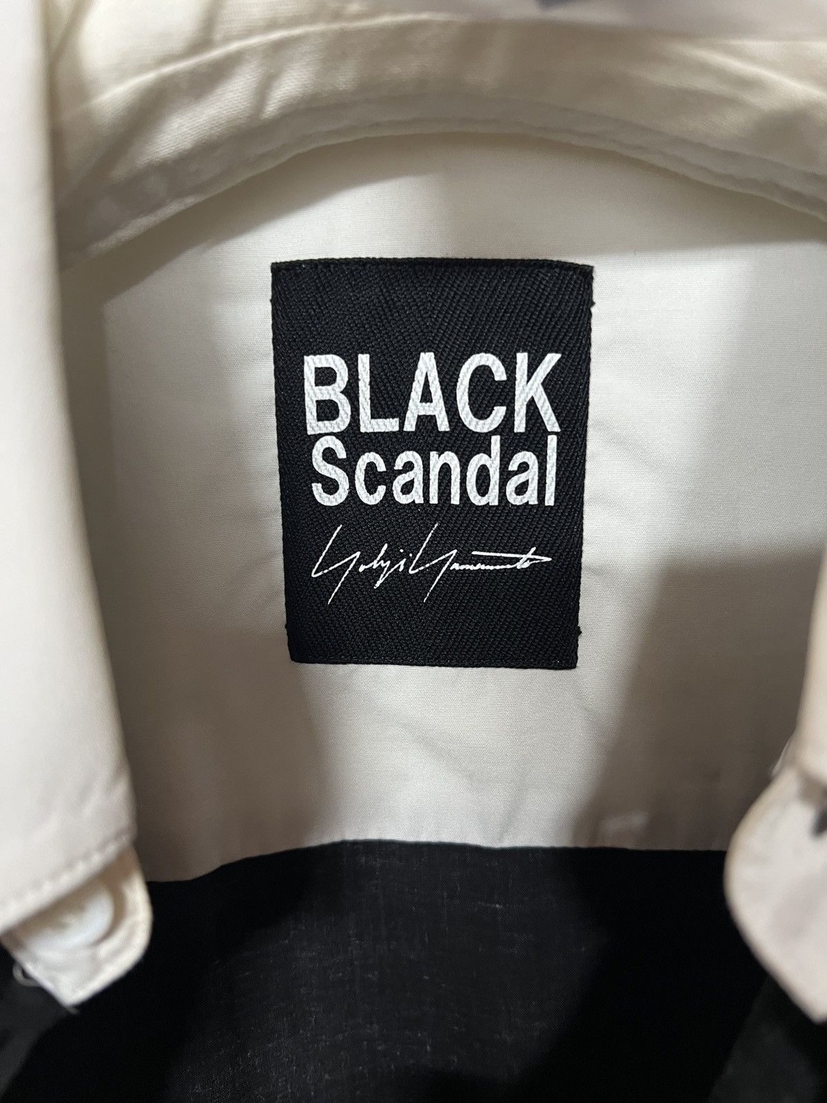 Yohji Yamamoto BLACK SCANDAL NUDE shirt1 Size US XL / EU 56 / 4 - 3 Thumbnail