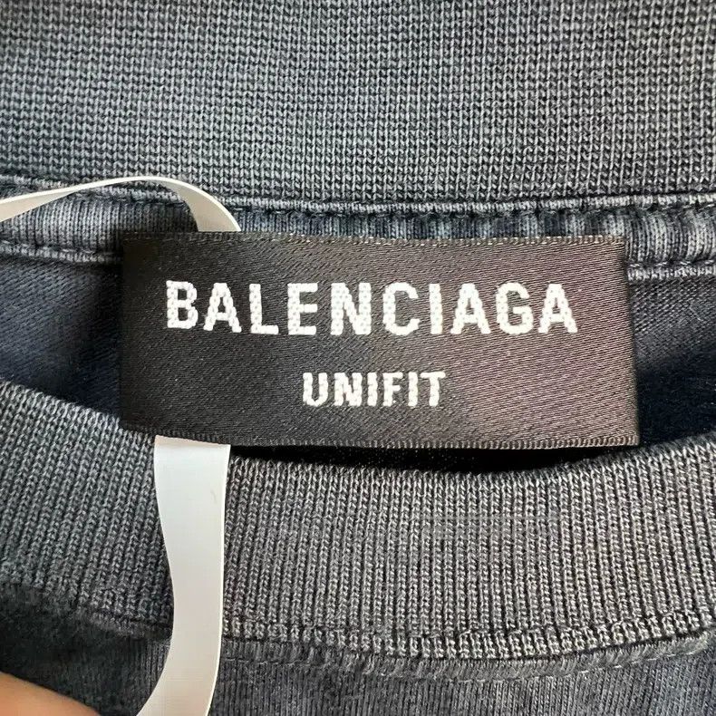 Balenciaga Balenciaga Dotted Frame Washed Grey Short Sleeve Size US M / EU 48-50 / 2 - 3 Thumbnail
