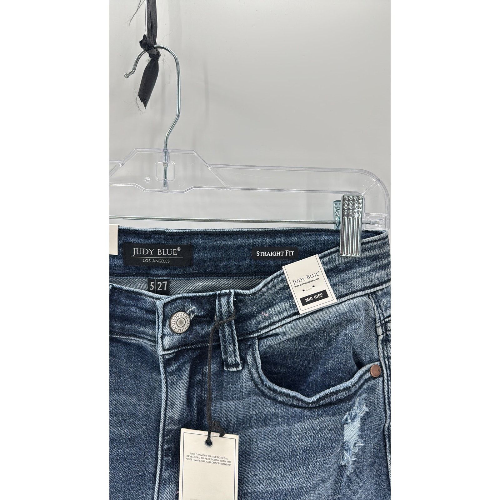 Judy Blue Judy Blue straight fit mid rise distressed raw hem casual Size 27" / US 4 / IT 40 - 5 Thumbnail