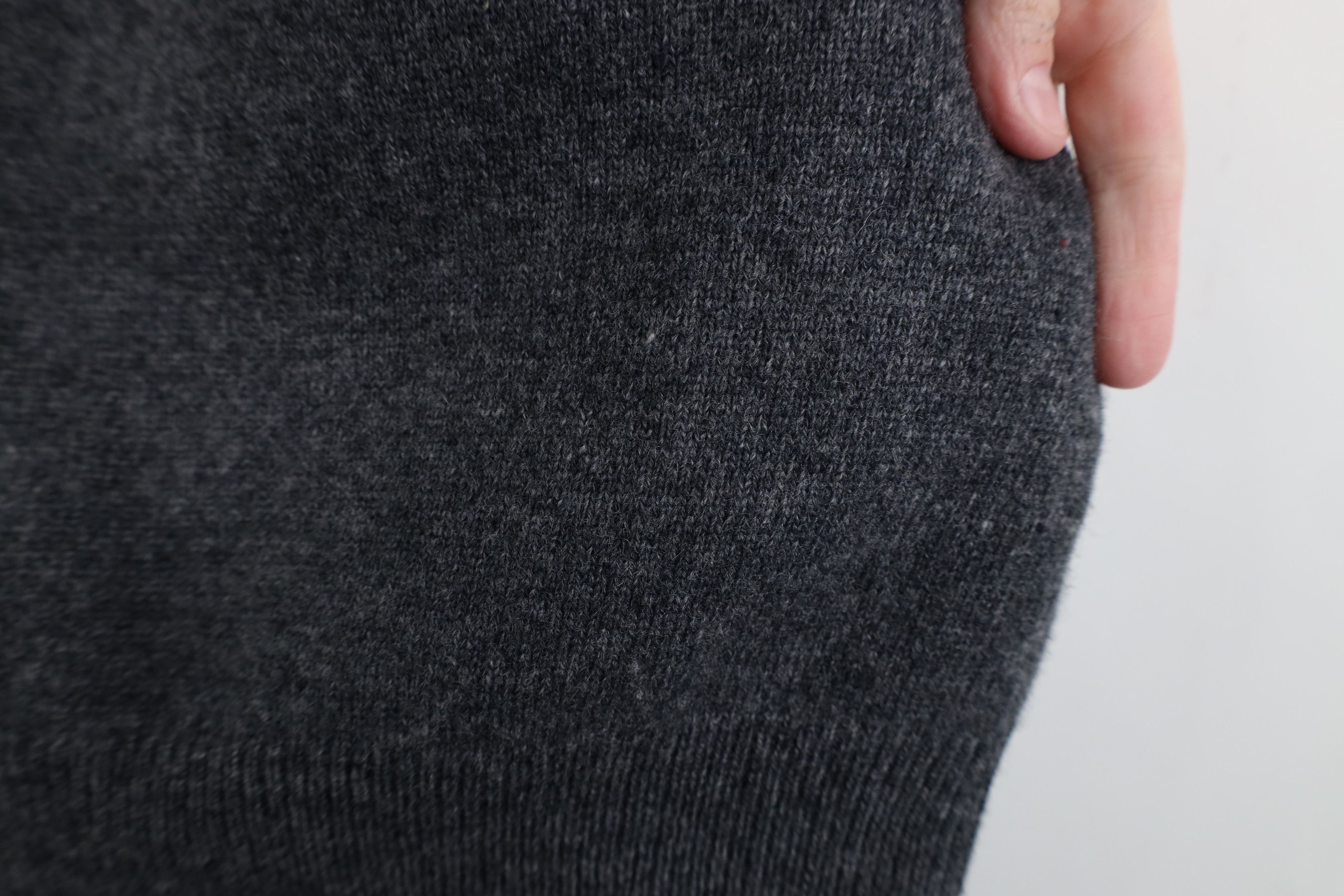 Vintage Vintage 90s Streetwear Lambswool Cardigan Sweater Vest Gray Size US L / EU 52-54 / 3 - 8 Thumbnail