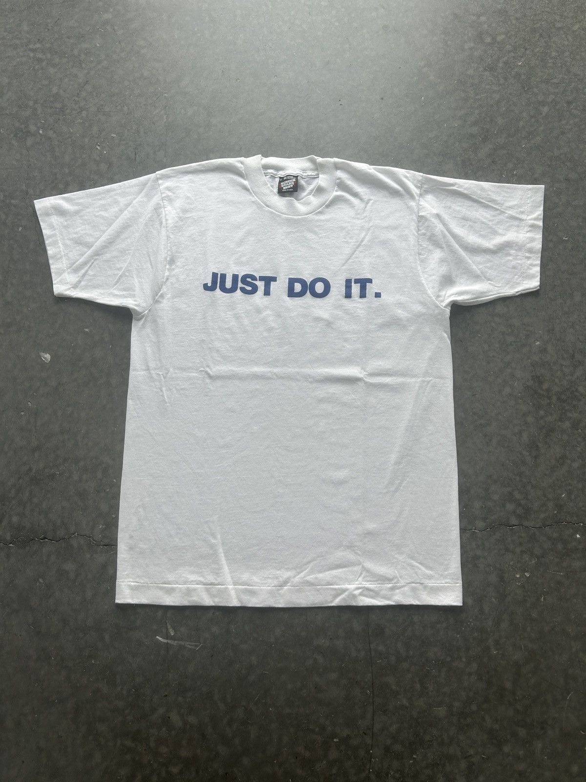 4GSELLER × Unsound Rags × Vintage Vintage 90s Screen Stars Just Do It Tee Size US L / EU 52-54 / 3 - 2 Thumbnail