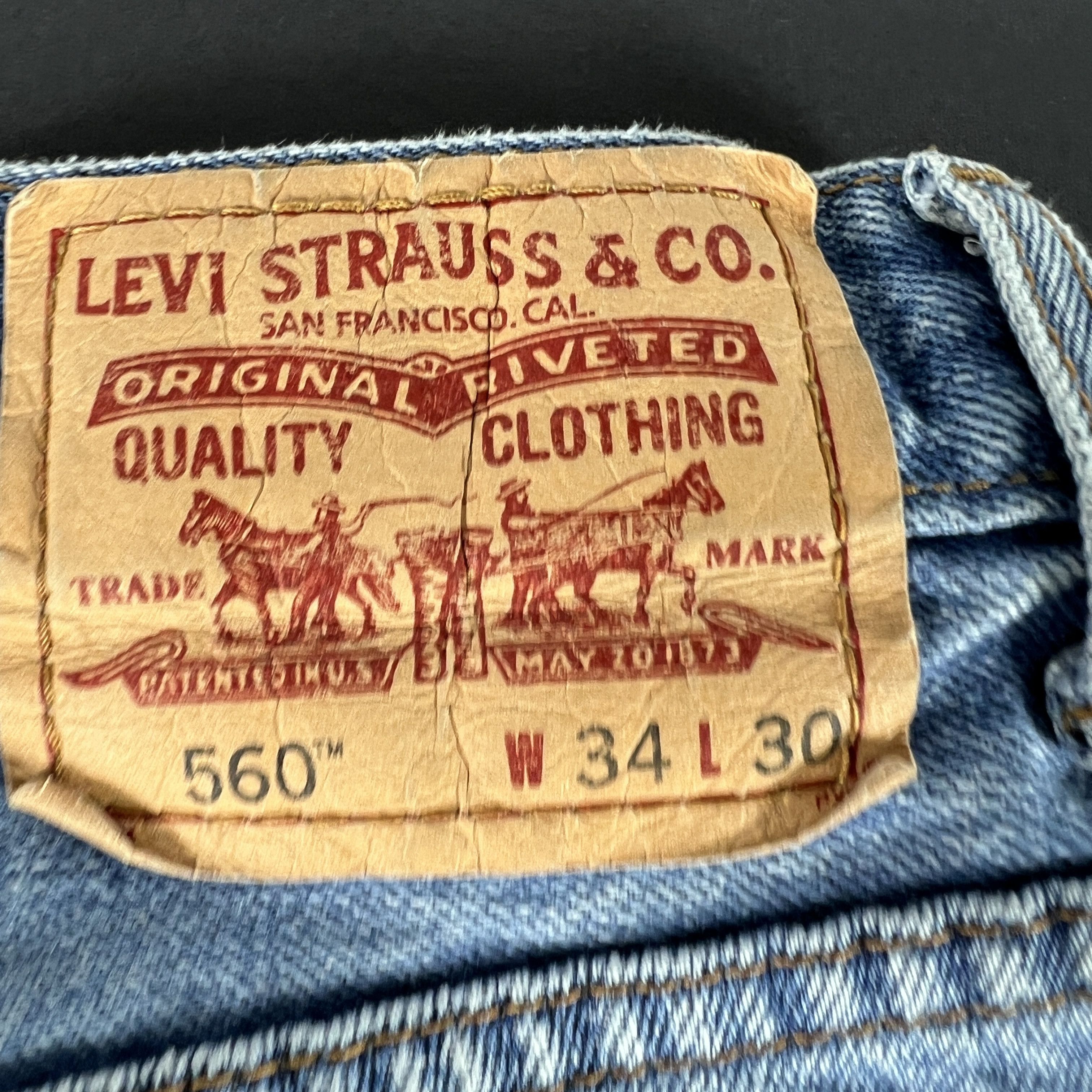 Levi's × Vintage Y2K Levi's Jeans 560 Loose Tapered Blue Faded Cotton Denim Size US 34 / EU 50 - 14 Thumbnail