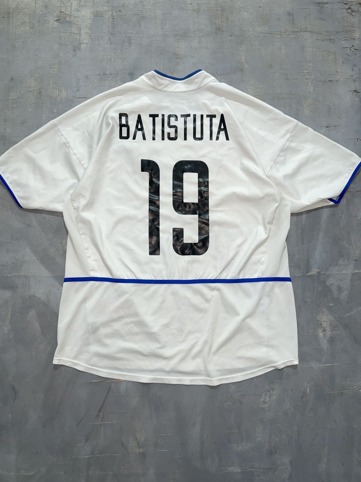 Nike Inter milan 2002-03 away kit #19 batistuta Size US XL / EU 56 / 4 - 3 Thumbnail