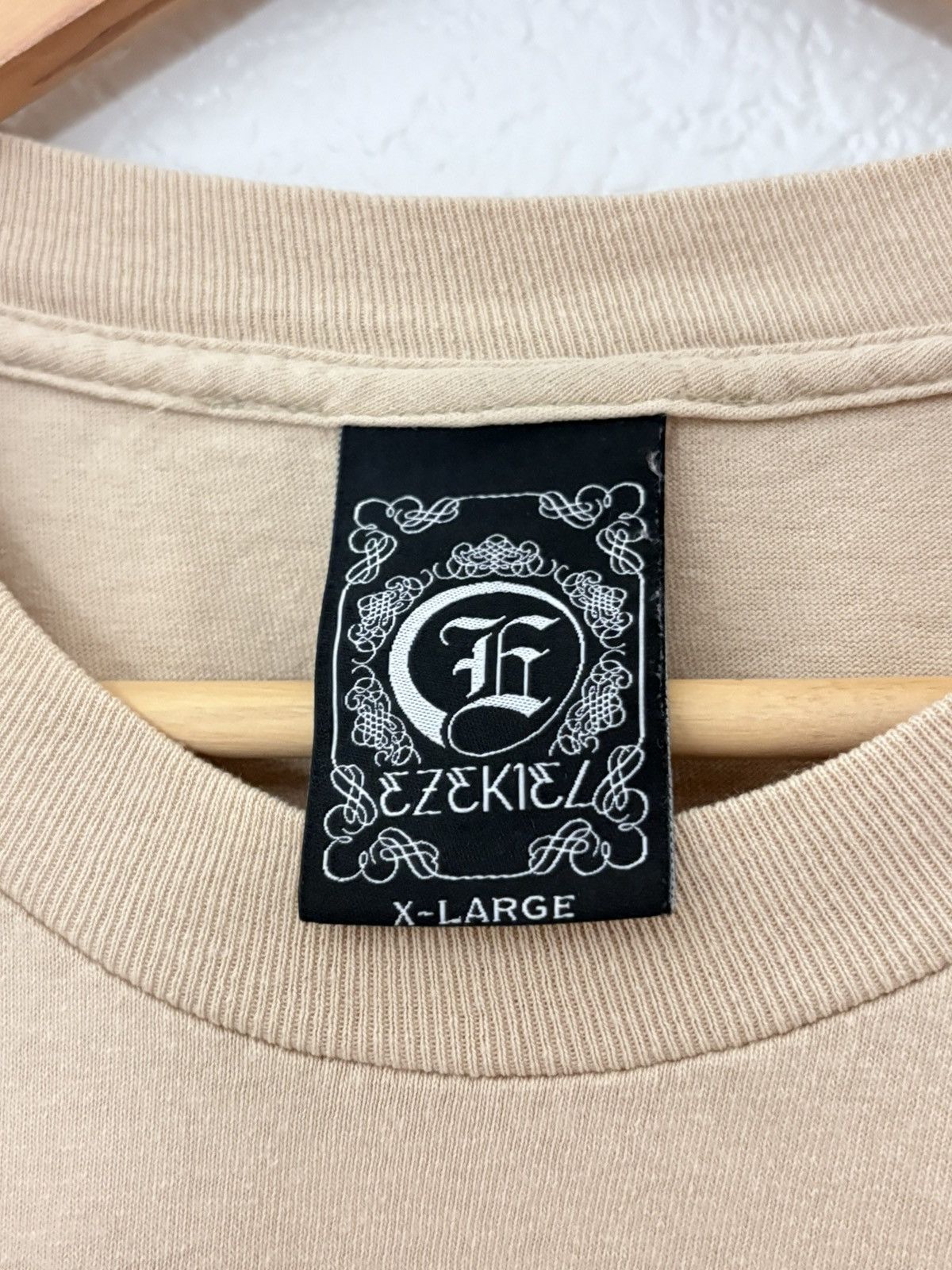 Ezekiel 90’s Ezekiel Skate Brand Vintage Made in USA Illuminati Tee Size US XL / EU 56 / 4 - 7 Thumbnail