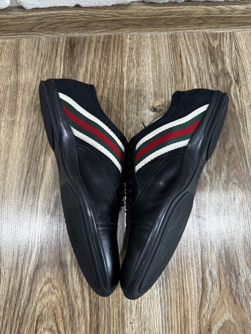 Gucci Gucci Vintage Men’s Sneakers Size 41 Size US 9 / EU 42 - 18 Thumbnail
